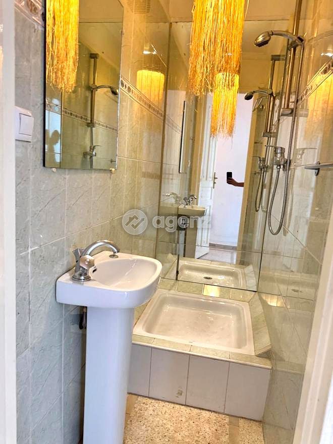 Appartement 124 m² f Hivernage — 2