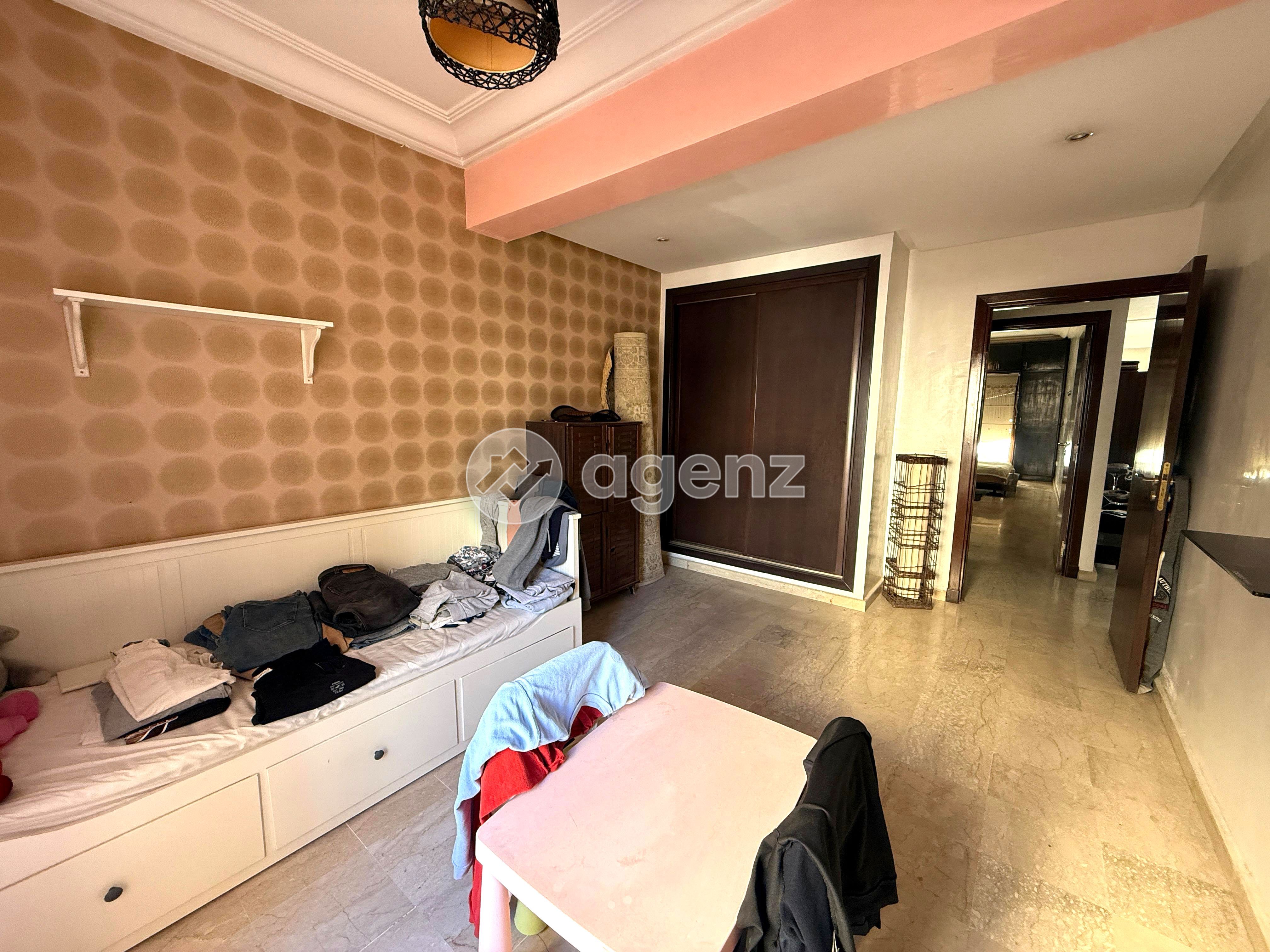 BEL APPARTEMENT LUMINEUX AU CŒUR DES PRINCESSES — 2