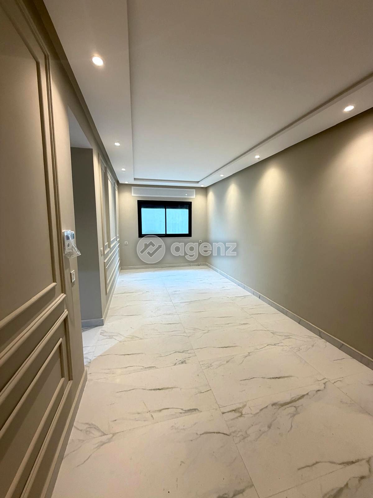 Superbe T2 à vendre sur rico costa
 — 3