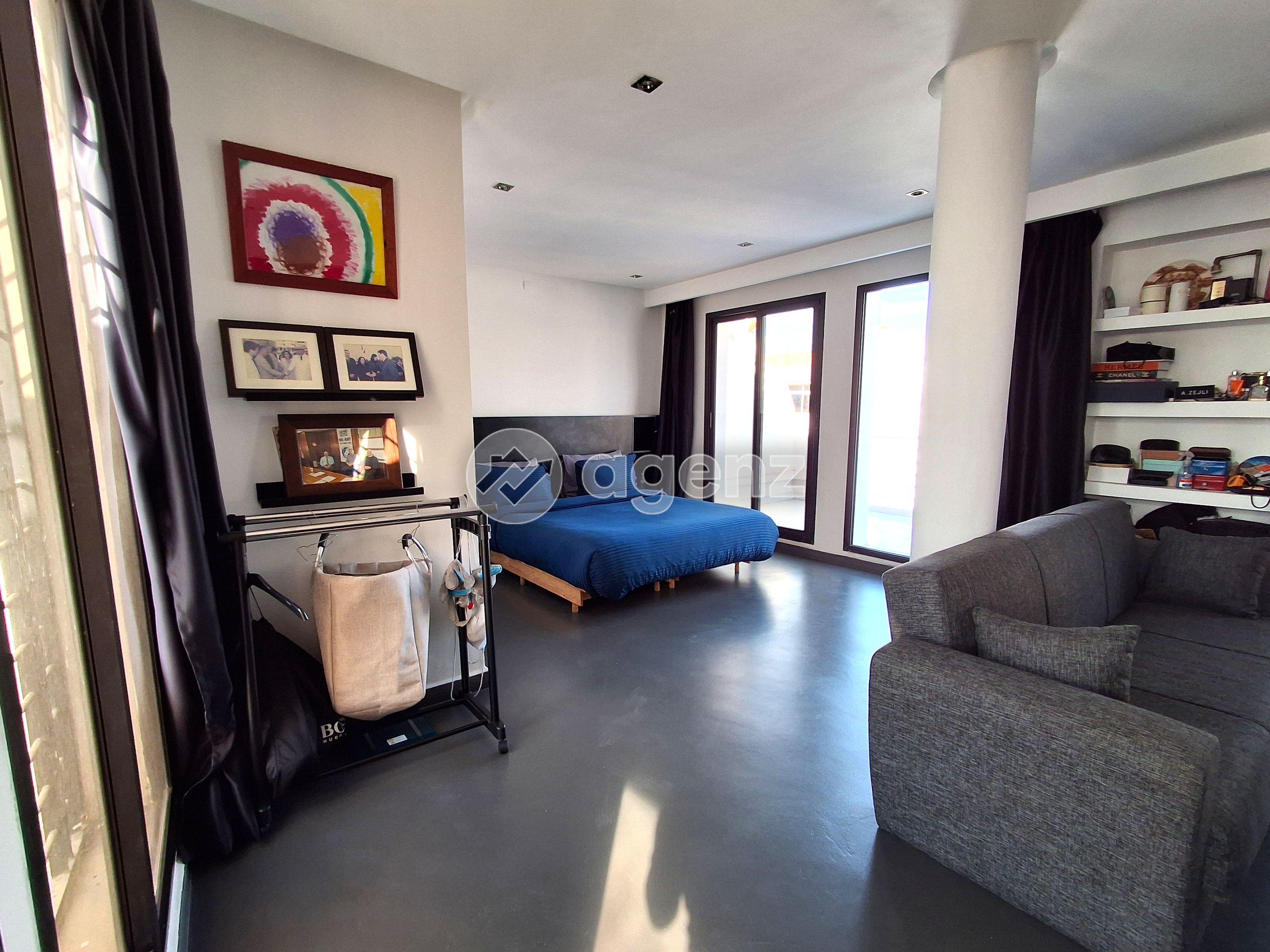 DUPLEX BUREAU 138 M² AU PALMIER – ESPACE LUMINEUX & TERRASSES — 2