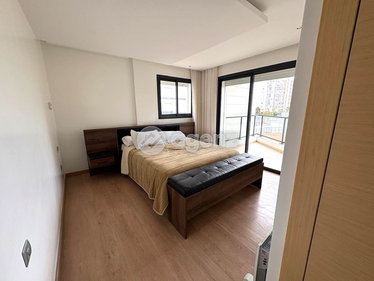 Moderne Appartement de 3 chambres à louer à Hay Riad — 3