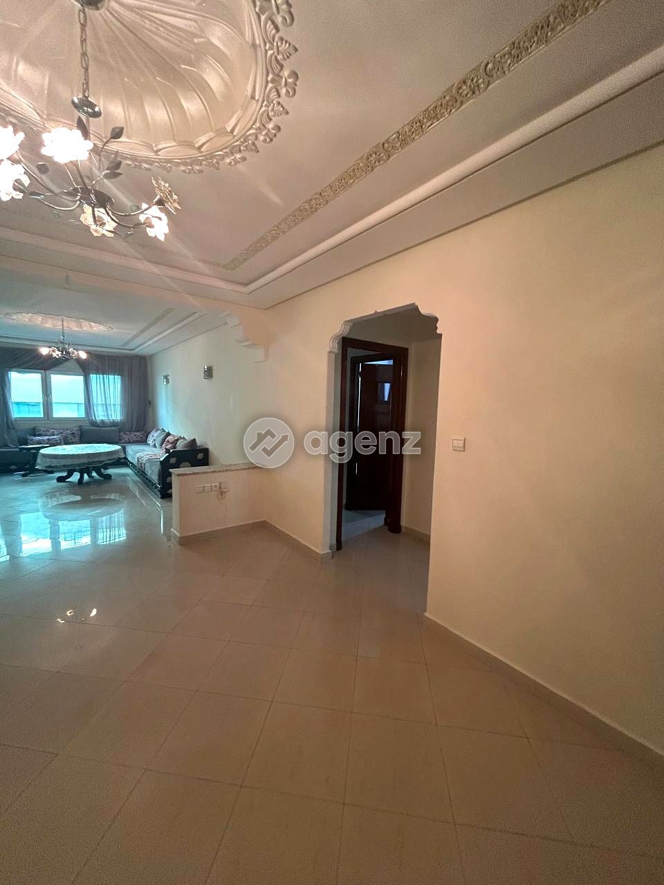 Superbe  appartement au quartier administratif  — 3