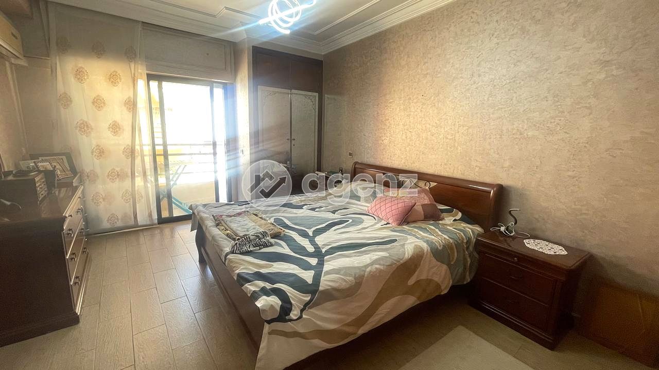 Duplex de 156 m² aux Hôpitaux - Casablanca — 2