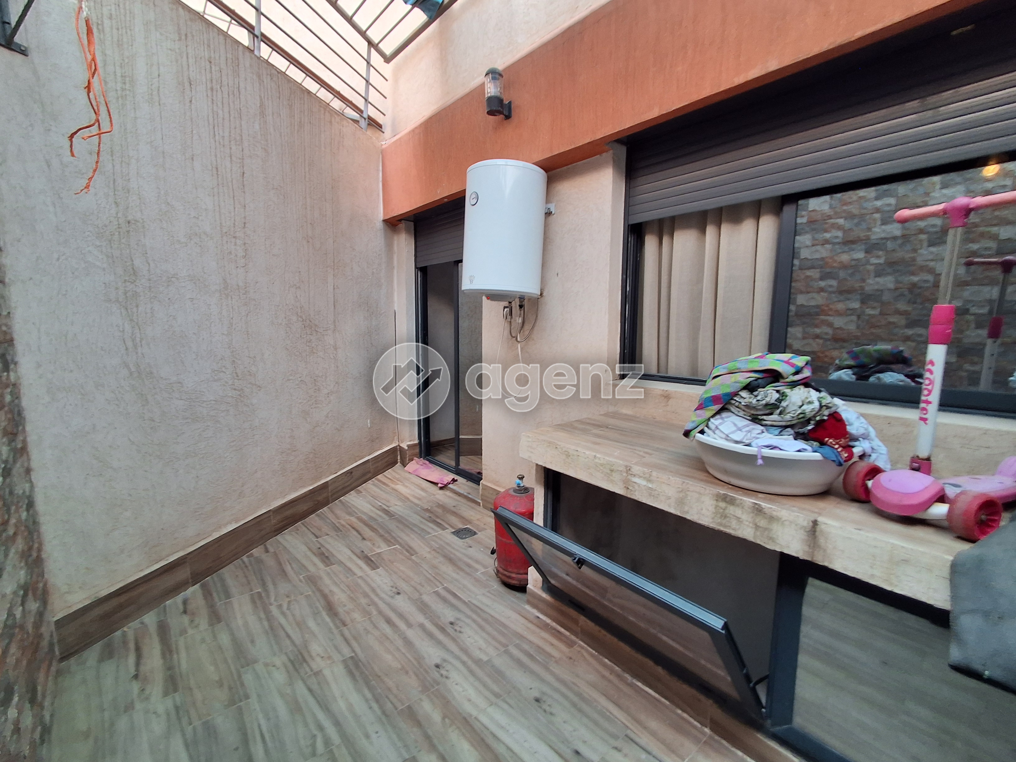 Superbe Appartement de 3 chambres à vendre à Sidi Maarouf — 4
