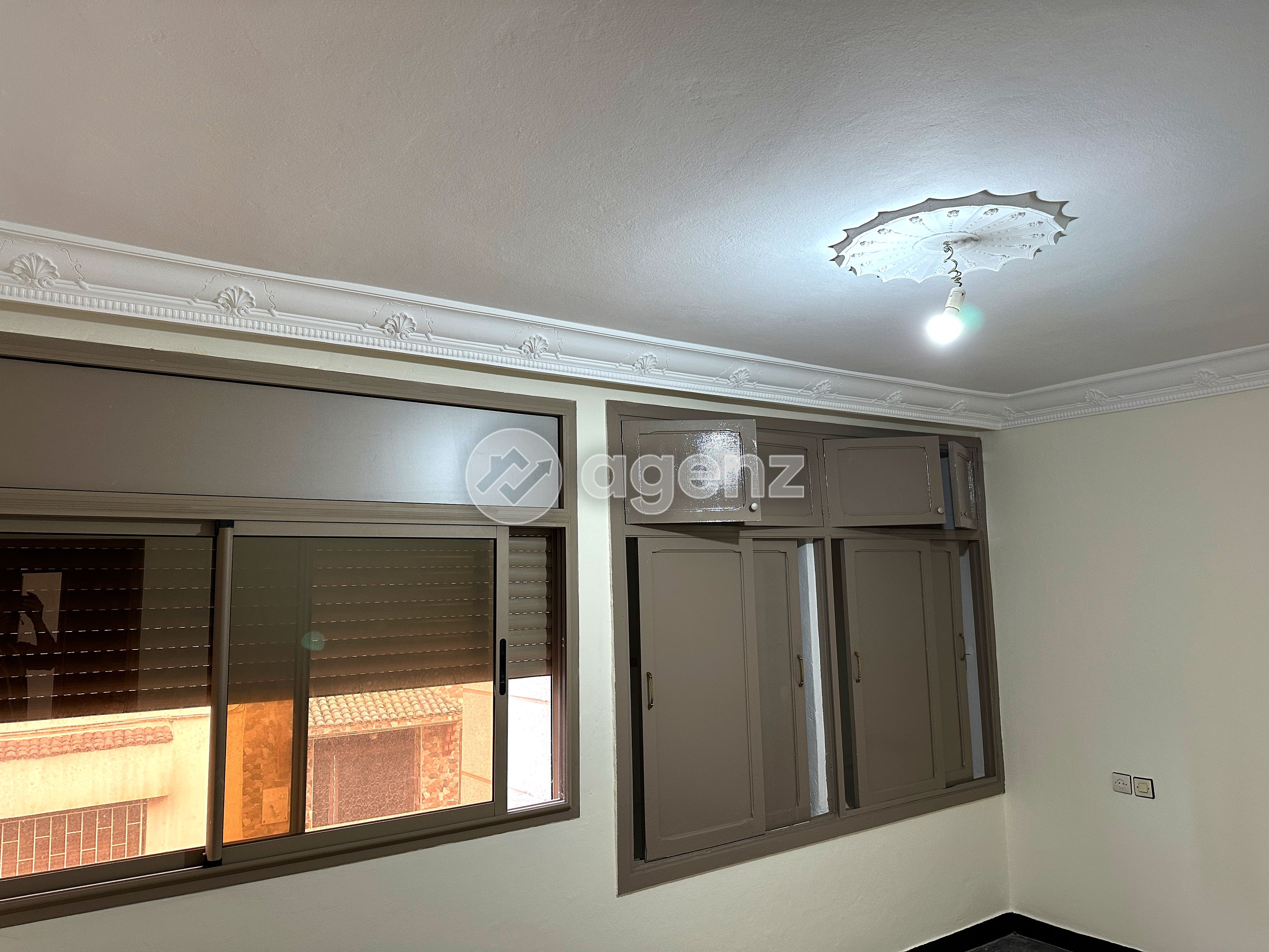 Appartement 110 m² à Btana — 2