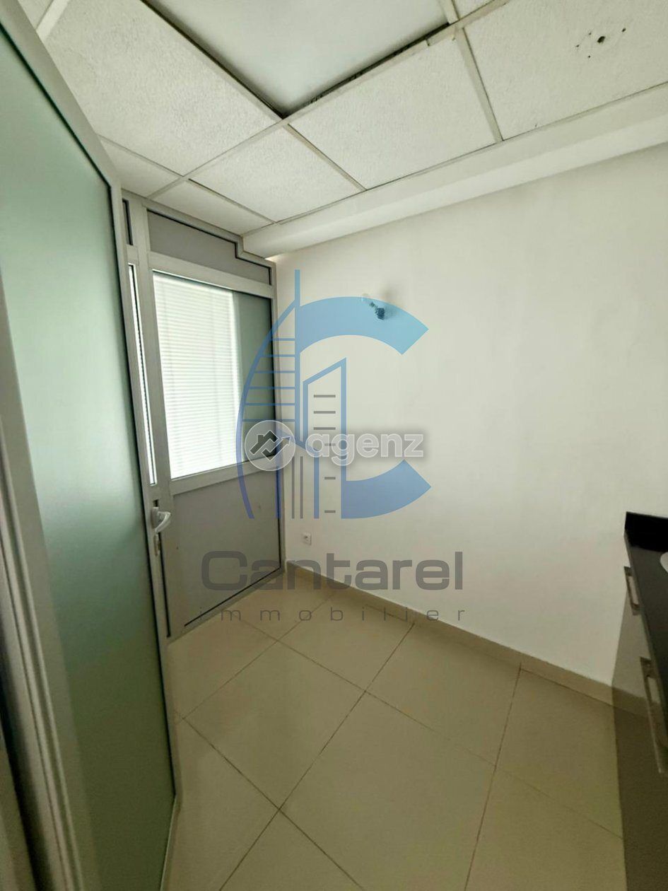 Bureau — Casablanca — 4