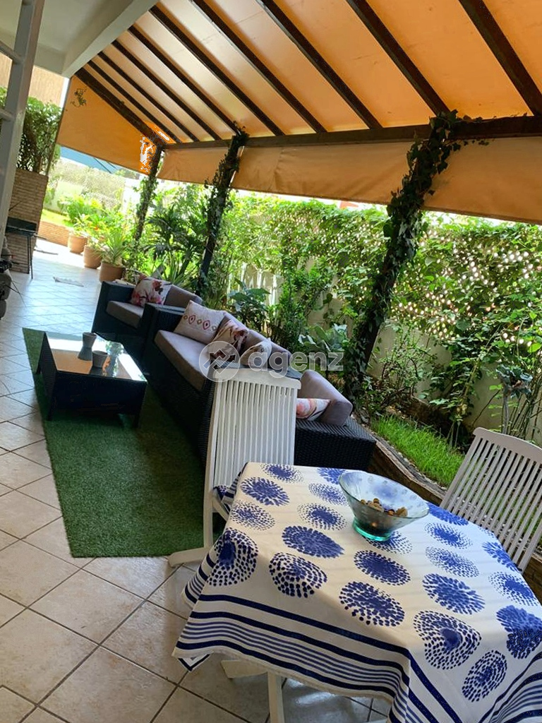 Appartement 212 m² avec terrasse à vendre à Californie