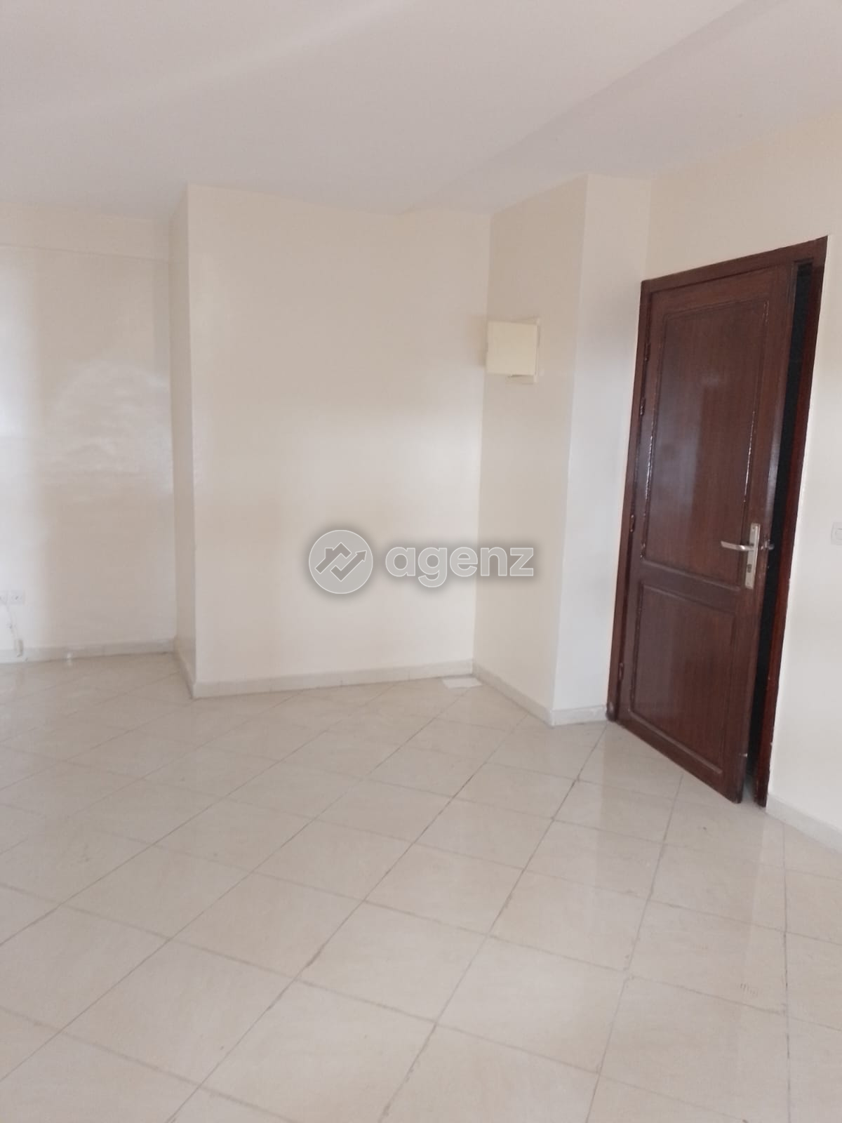 JOLI APART 1 ETG RES AMAL BERNOUSSI 2100 DH  — 2