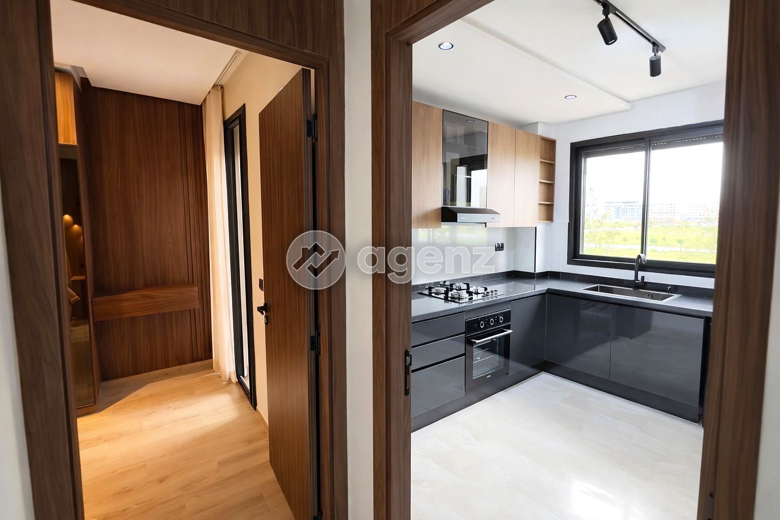 Superbe Appartement de 2 chambres à vendre à Victoria — 5