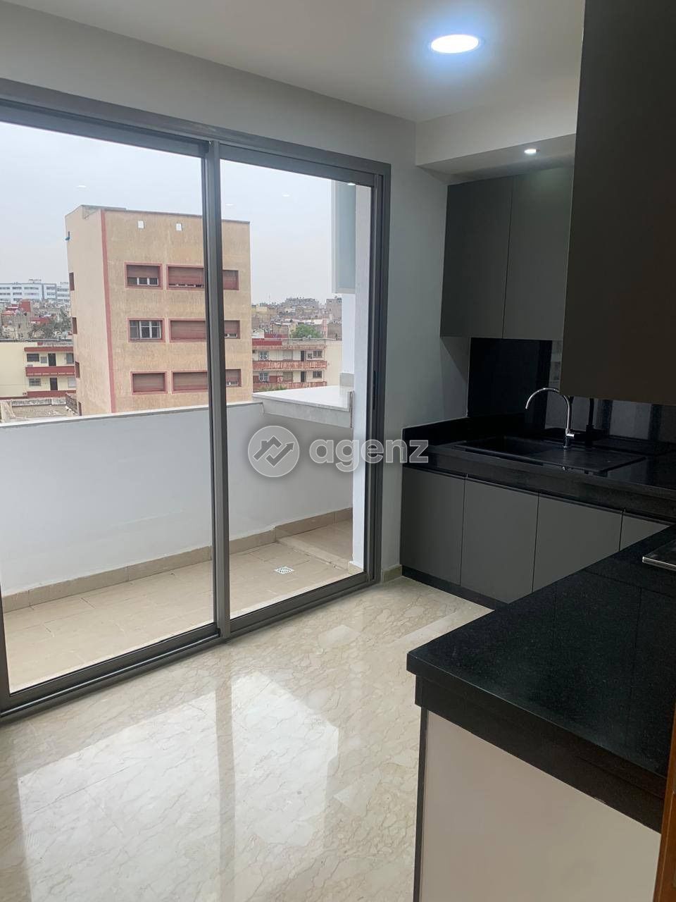 Appartement à louer à Franceville — 5