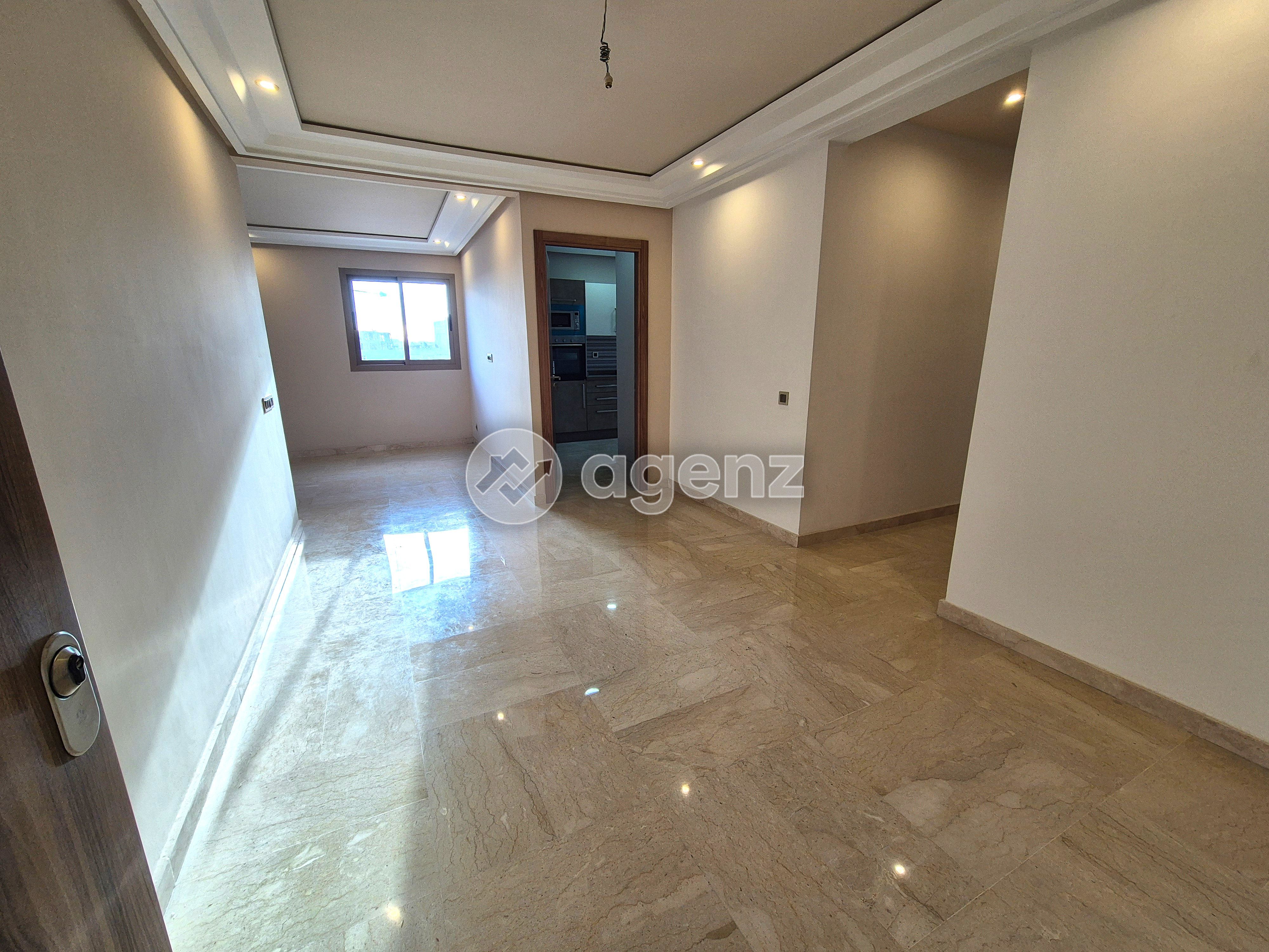 Élégant Appartement de 3 chambres à vendre à Val Fleurie — 2