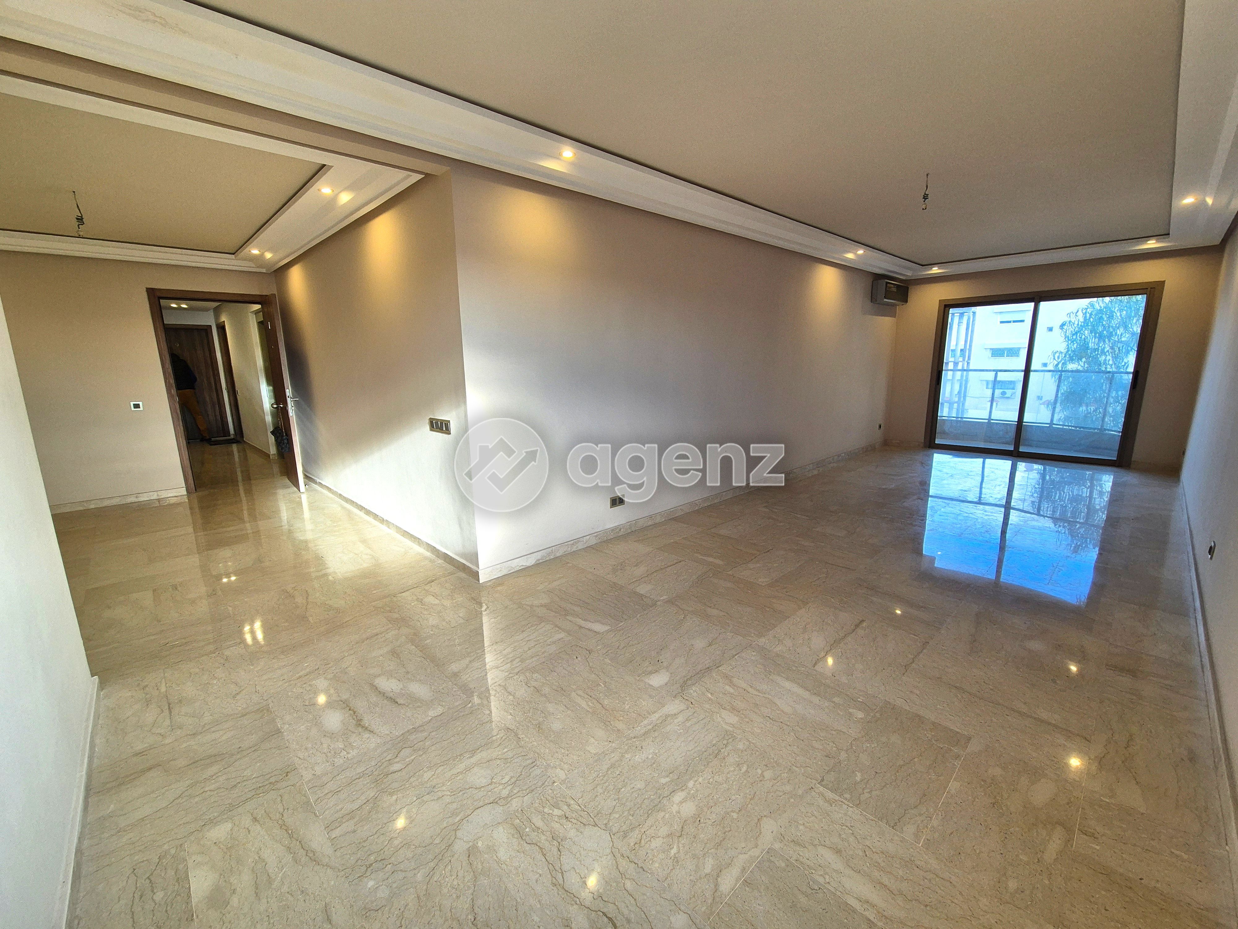 Élégant Appartement de 3 chambres à vendre à Val Fleurie — 3