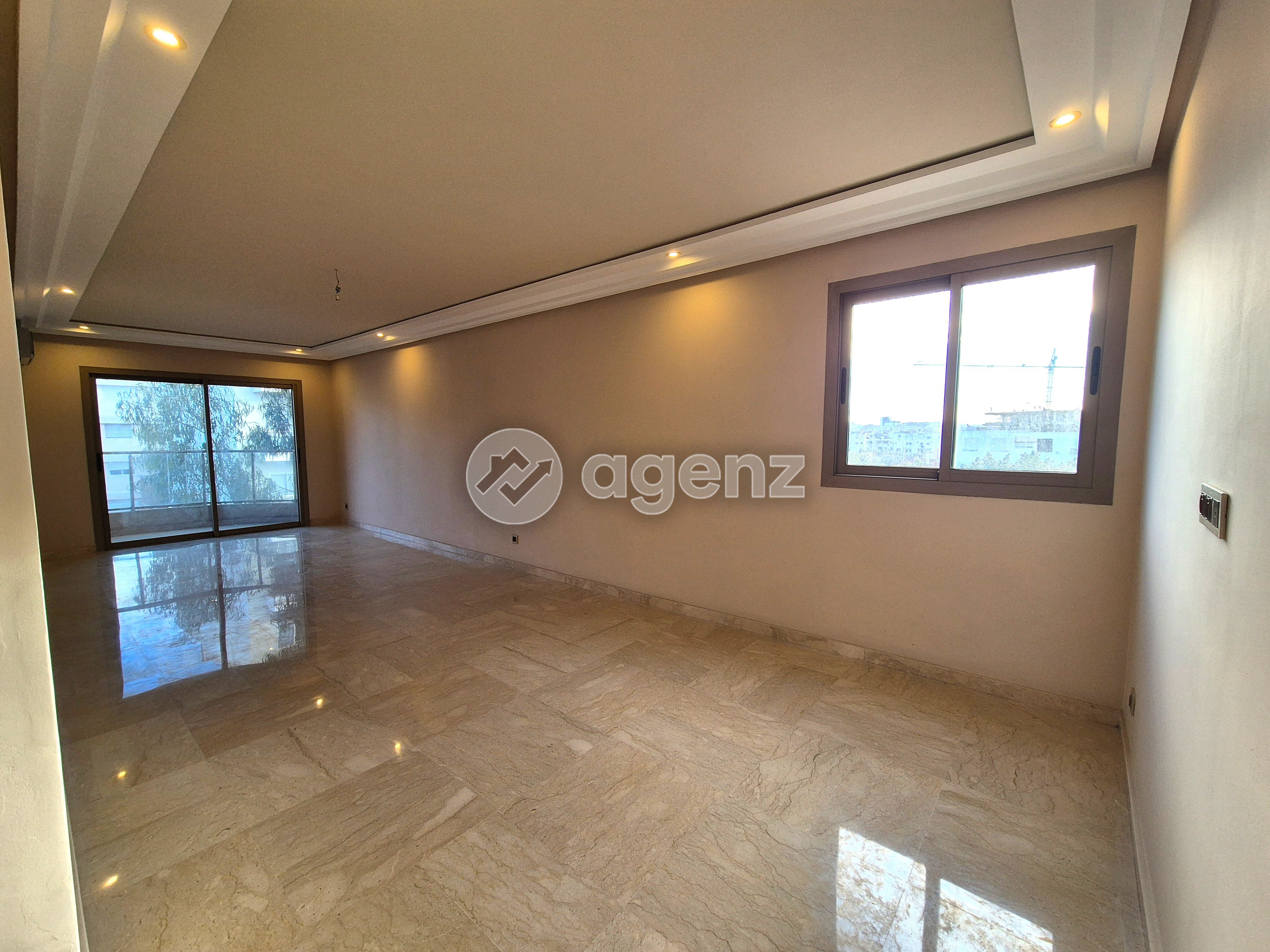 Élégant Appartement de 3 chambres à vendre à Val Fleurie