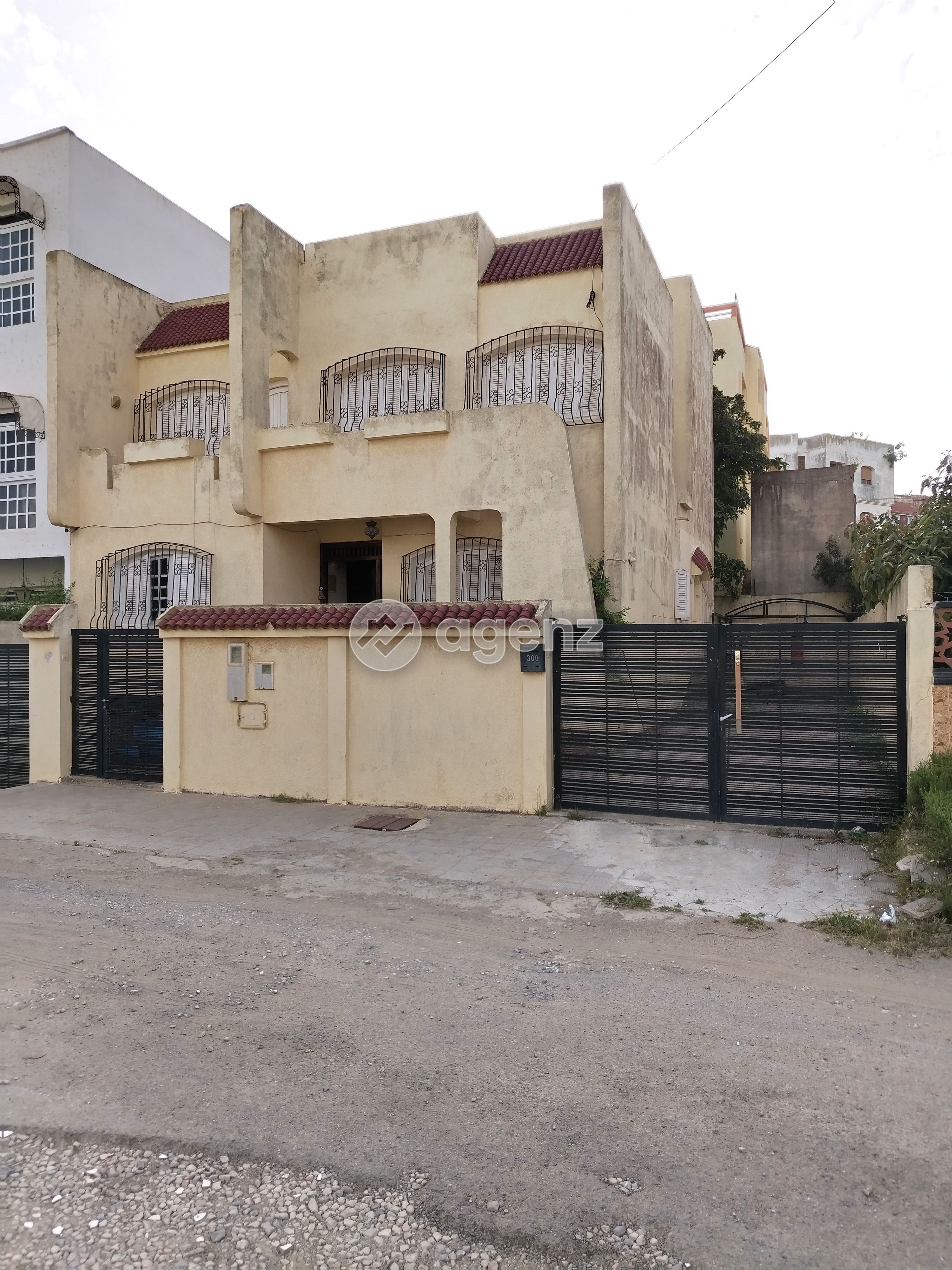 Magnifique Villa de 4 chambres à vendre à Mehdia