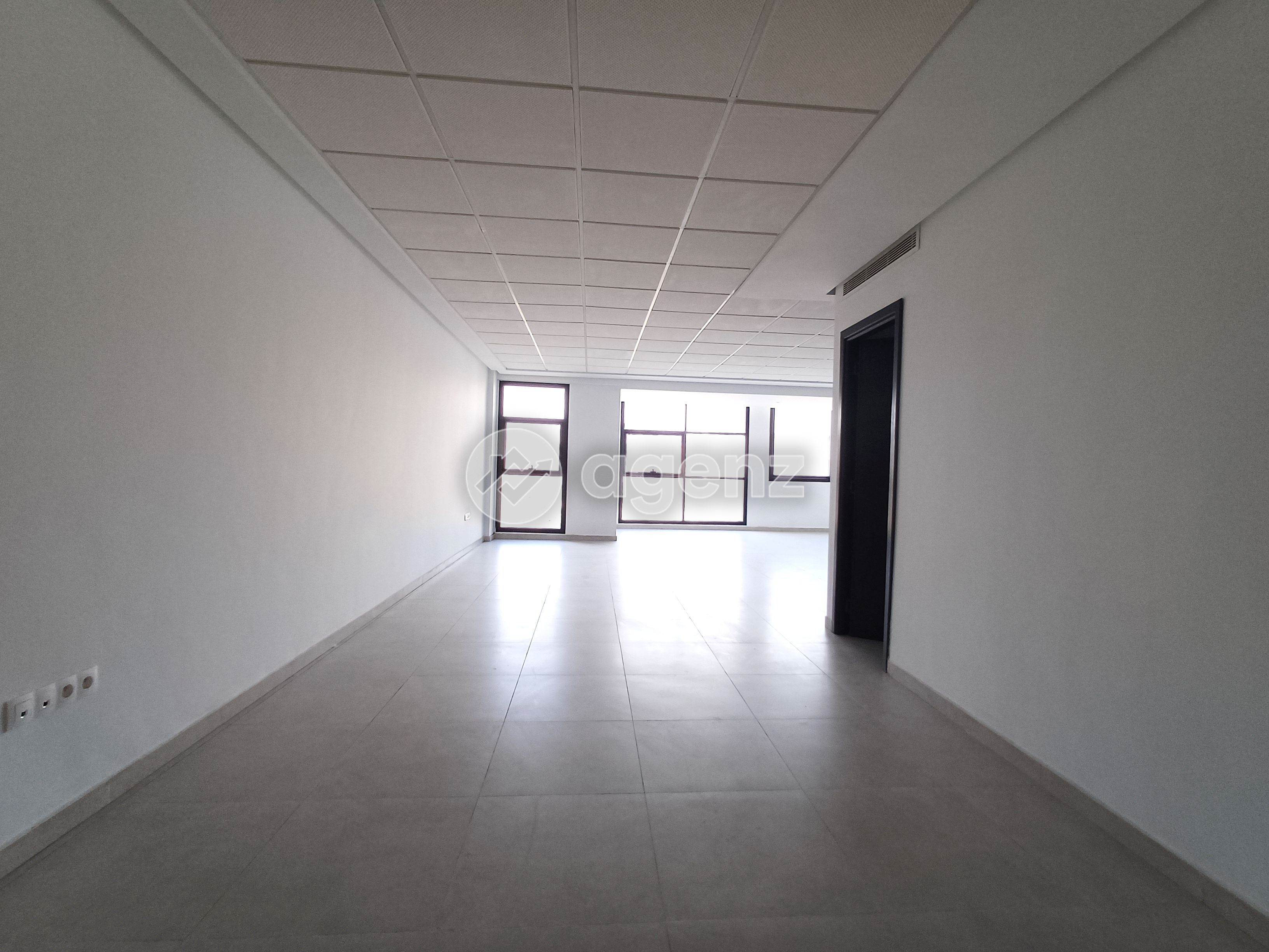Bureau — Casablanca — 5
