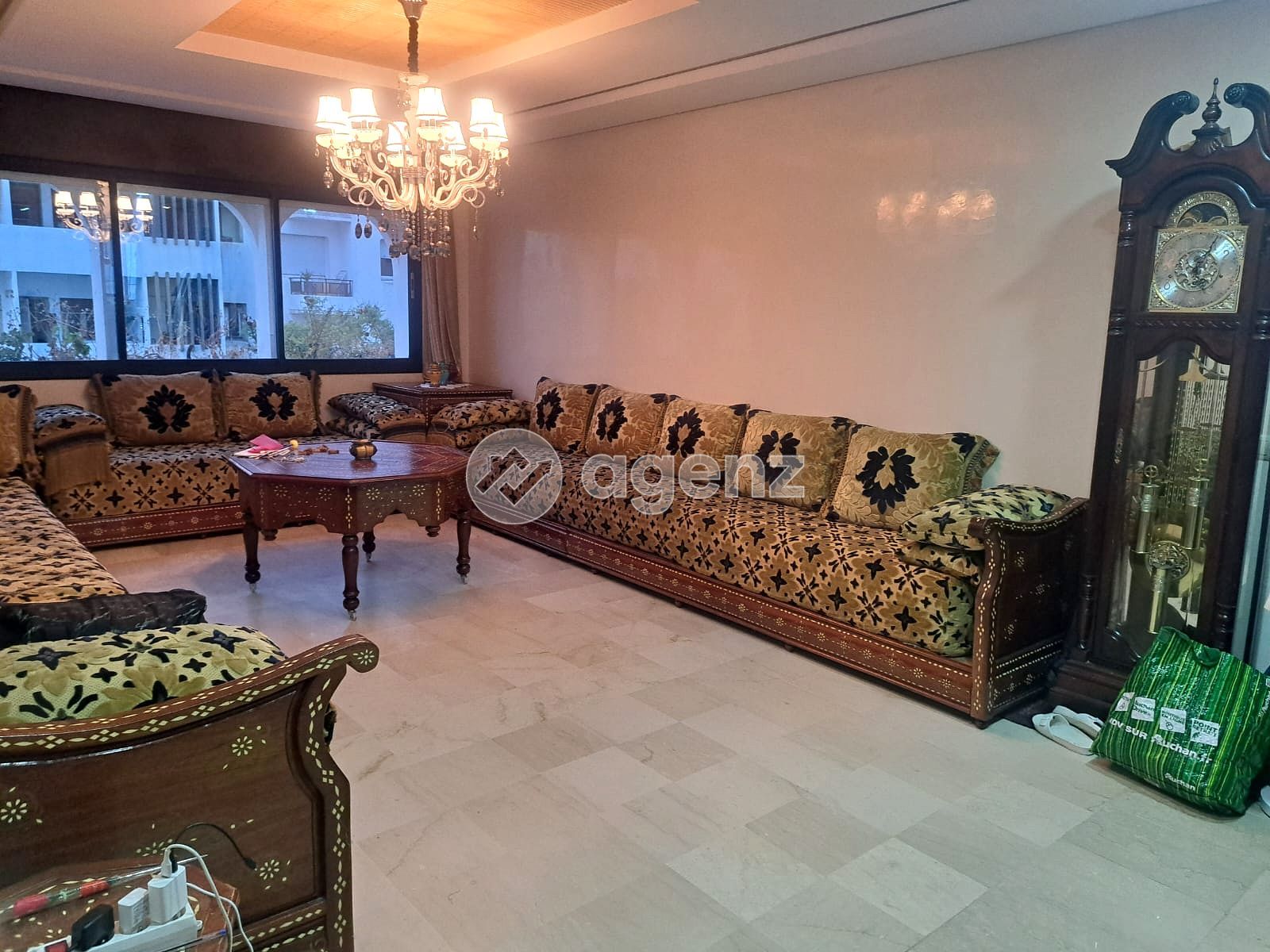 Magnifique Appartement de 3 chambres à louer à Agdal — 2