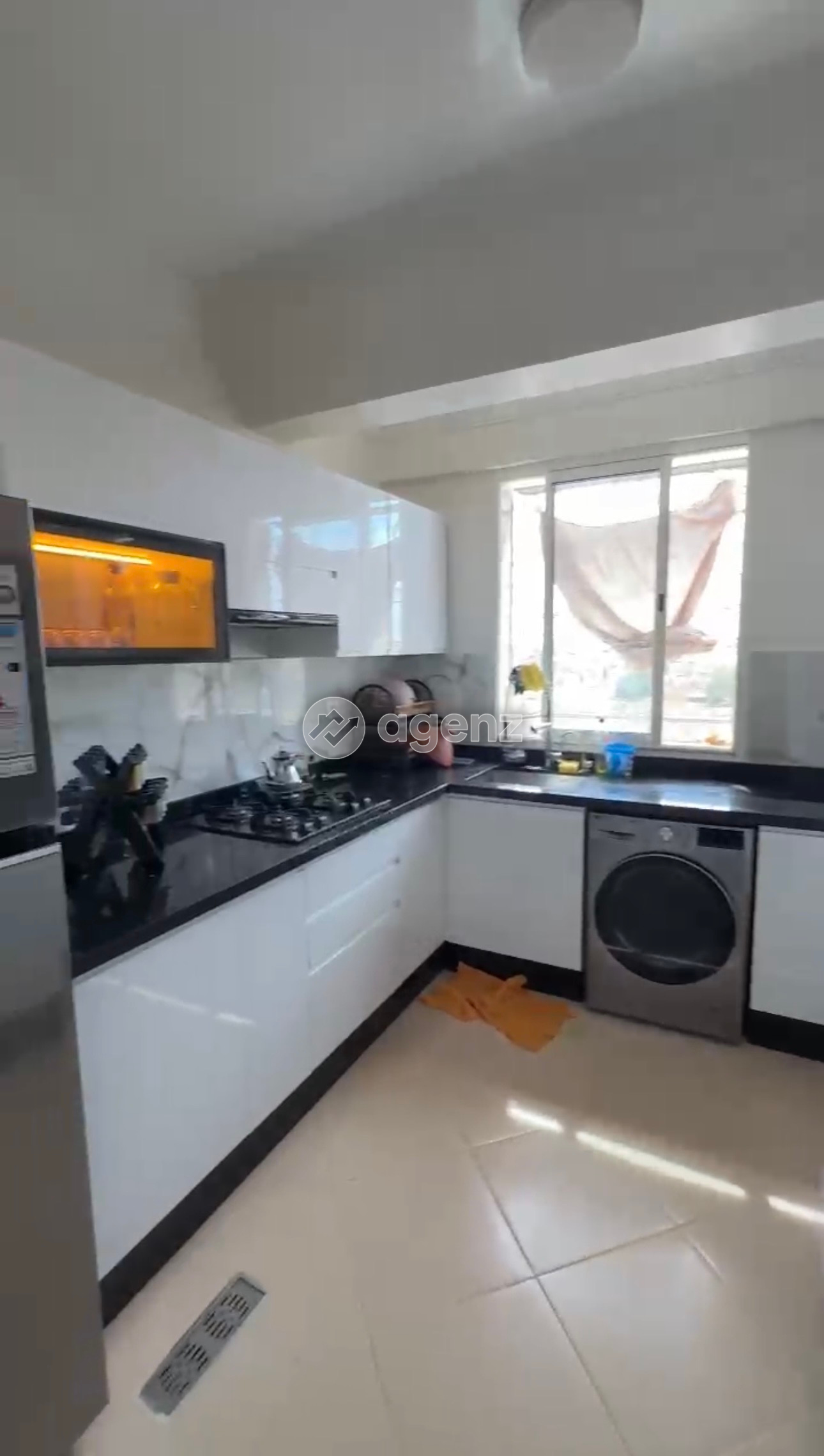 Appartement lumineux 74m² avec Climatisation à Izdihar 2 – Titré — 3