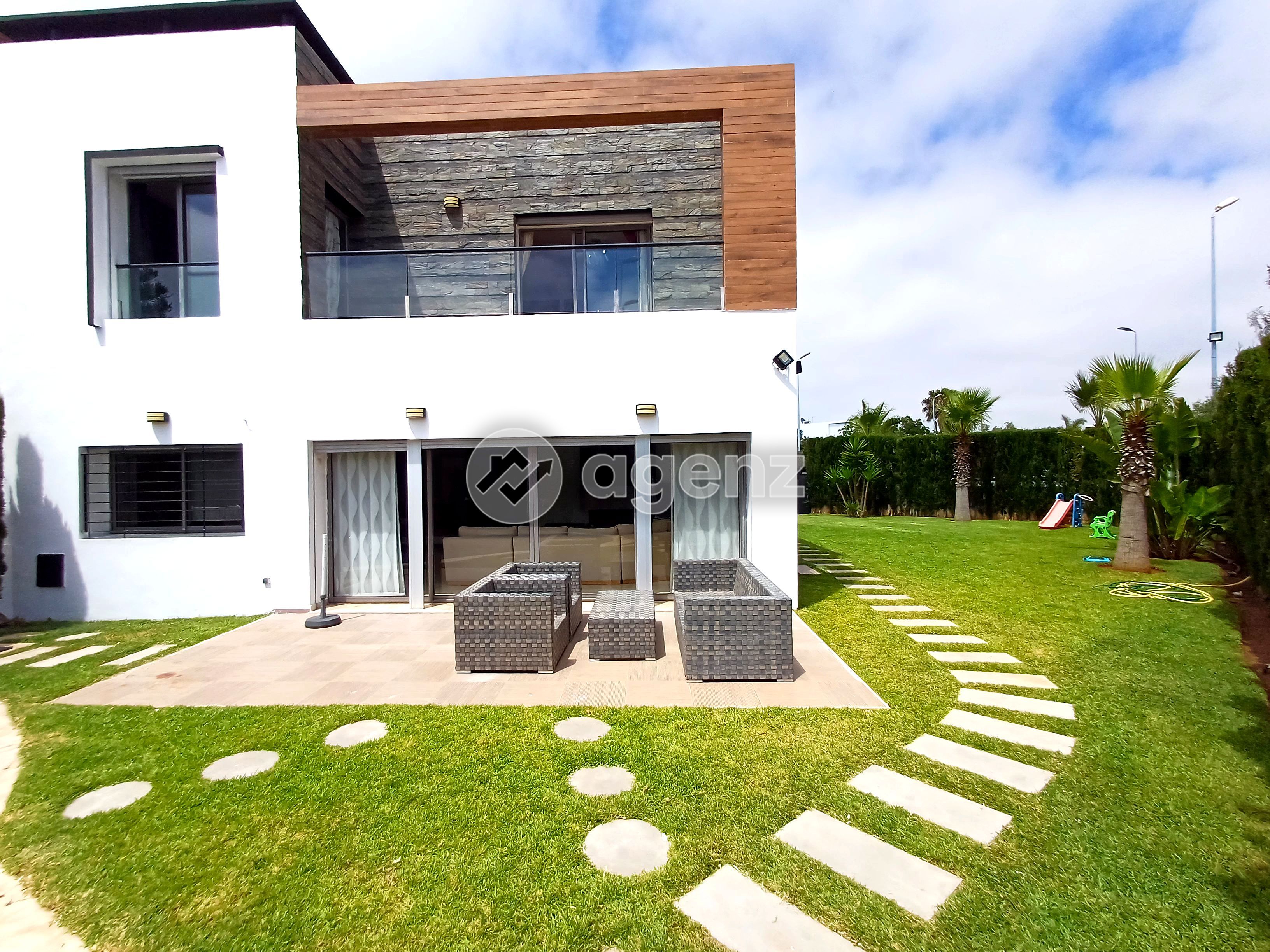 Villa — Dar Bouazza