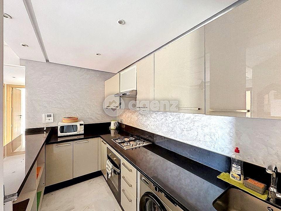 Appartement 2 chambres à vendre à Marrakech — 67 m² + terrasse, meublé, parking — 2
