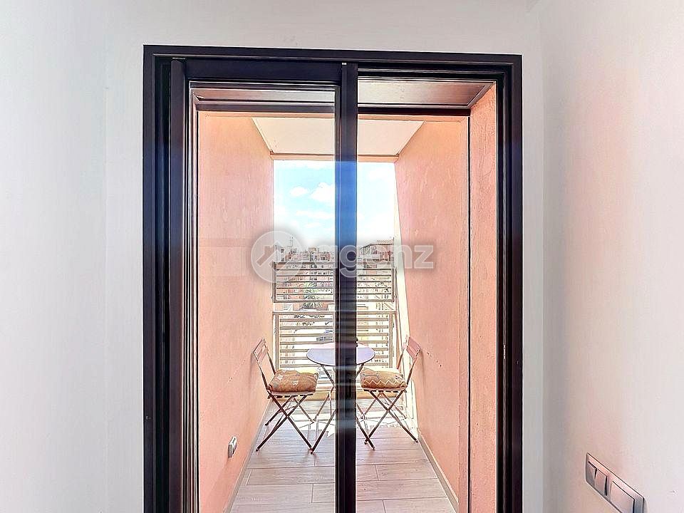 Appartement 2 chambres à vendre à Marrakech — 67 m² + terrasse, meublé, parking — 5