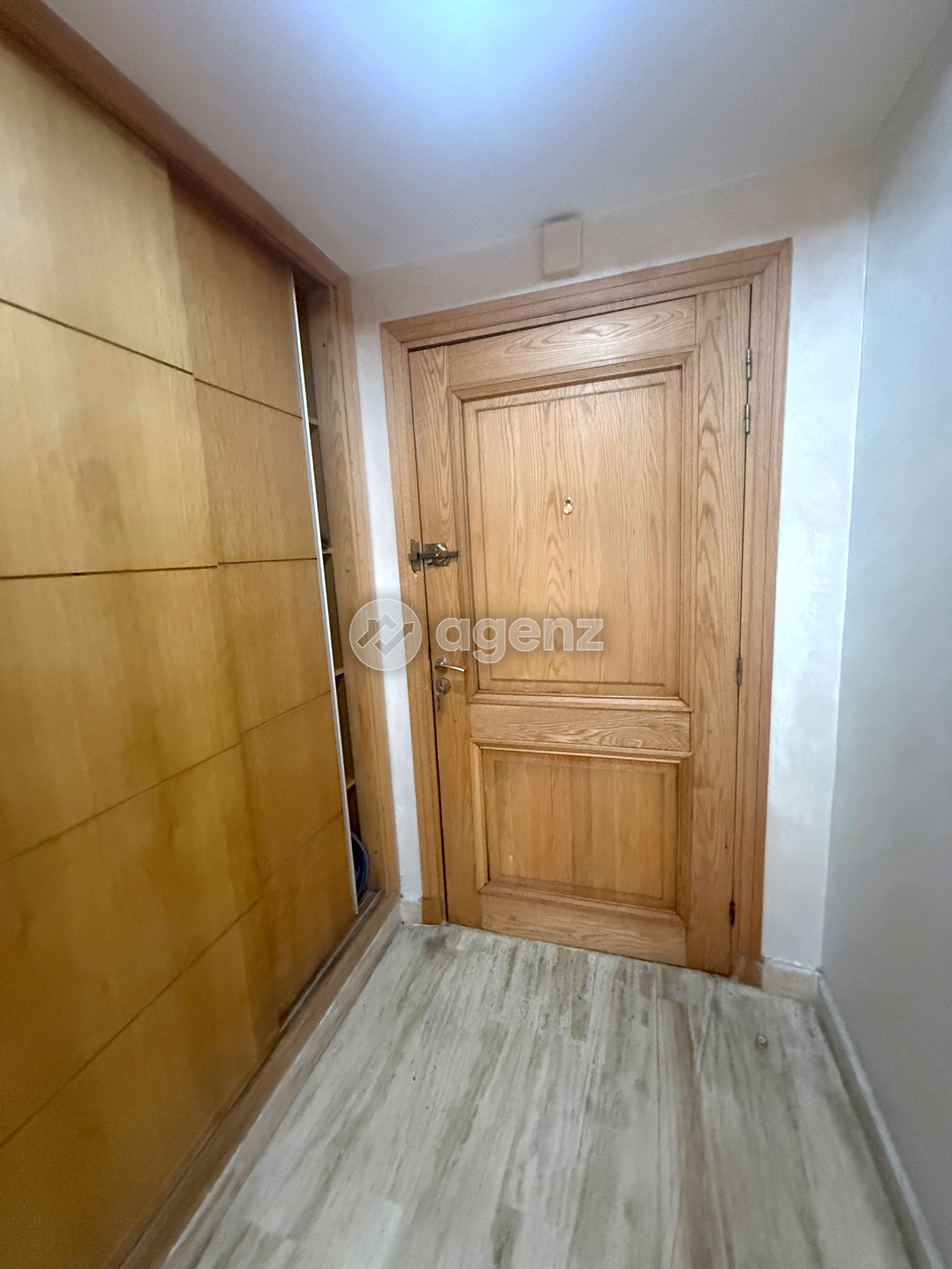 Appartement 270 m² à Bourgogne Est — 3