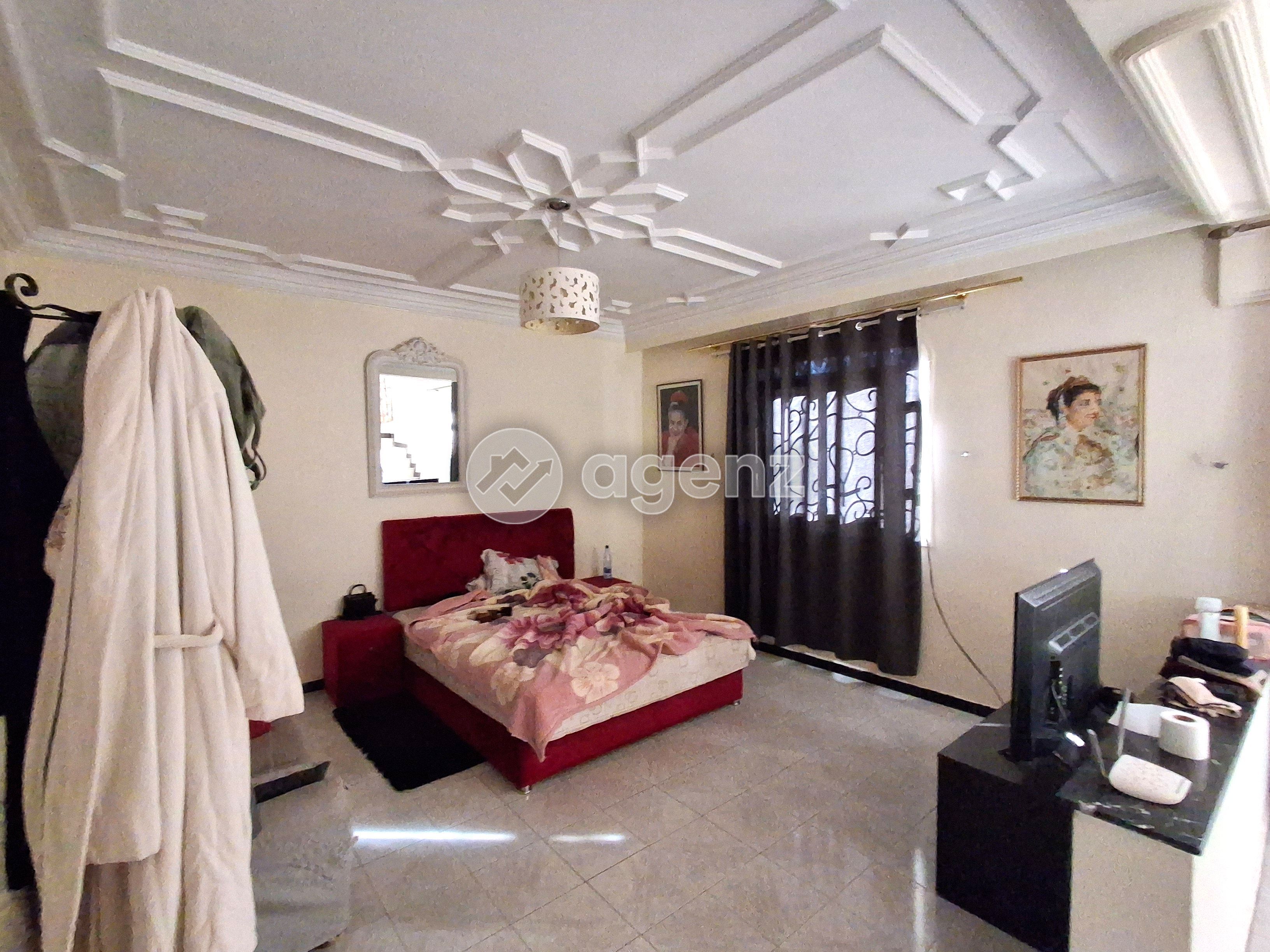 VILLA SPACIEUSE SANS VIS-À-VIS À MARRAKECH — 2