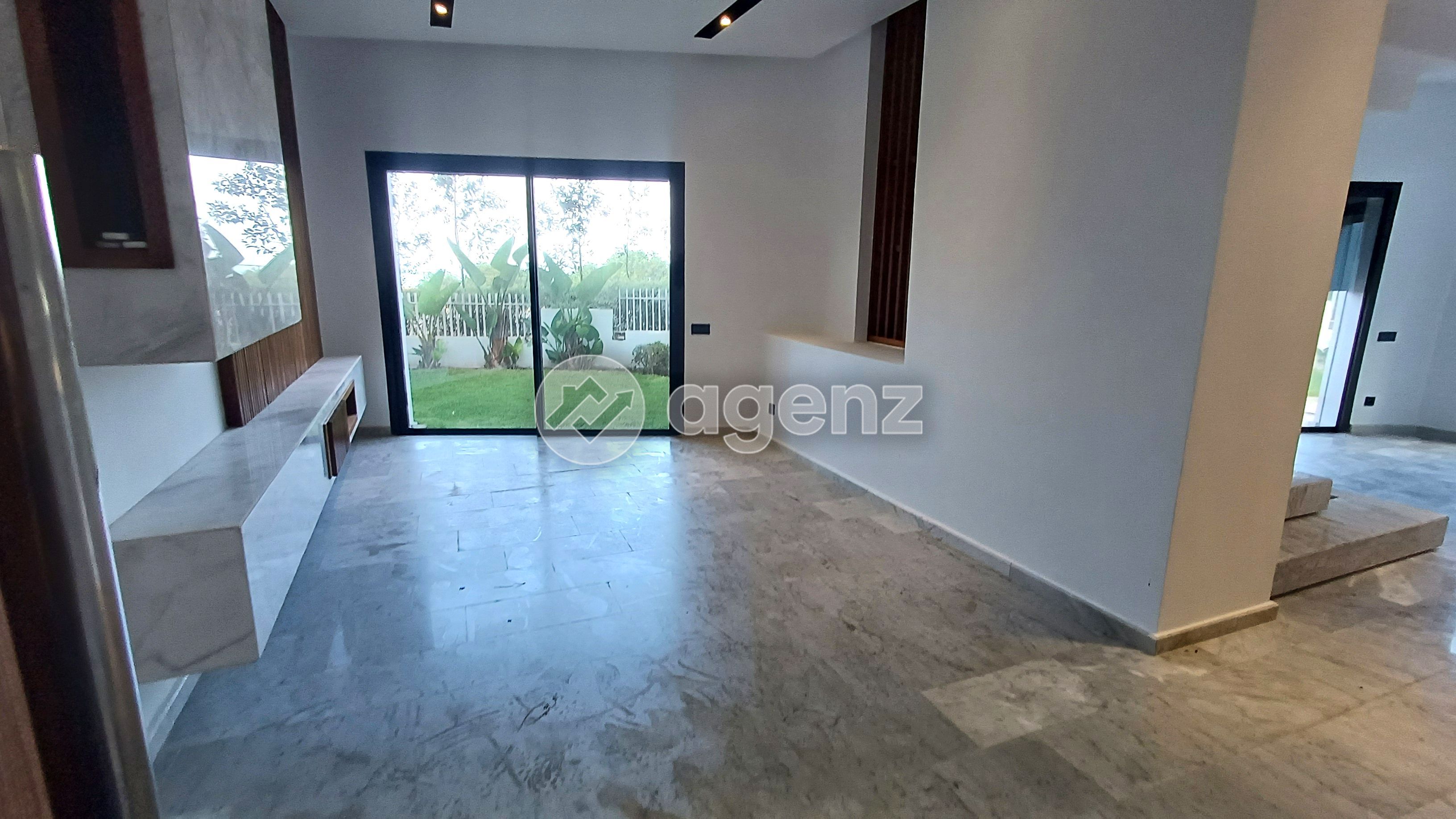 Luxueux Appartement de 3 chambres à vendre à Tamaris
