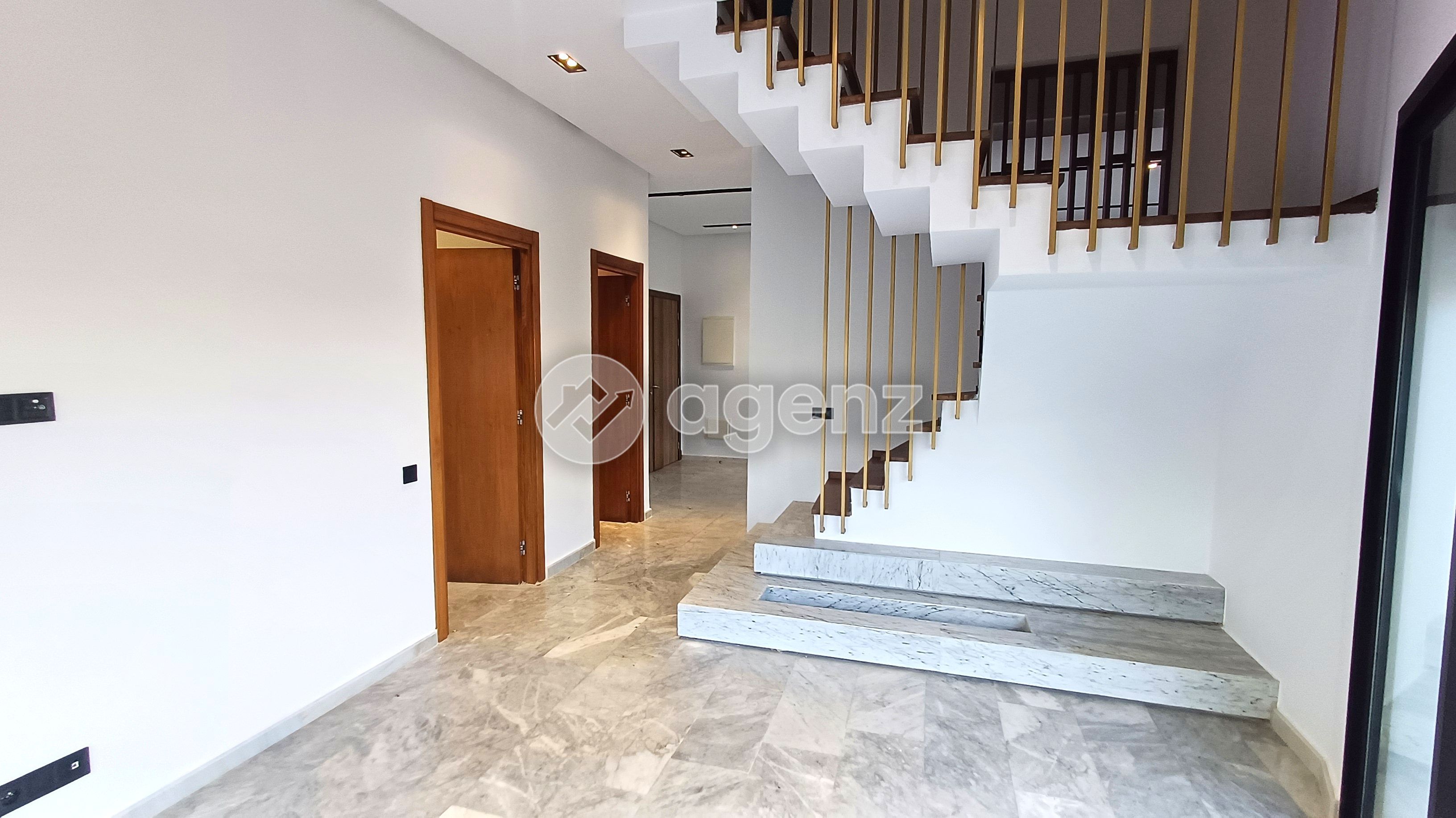 Luxueux Appartement de 3 chambres à vendre à Tamaris — 5
