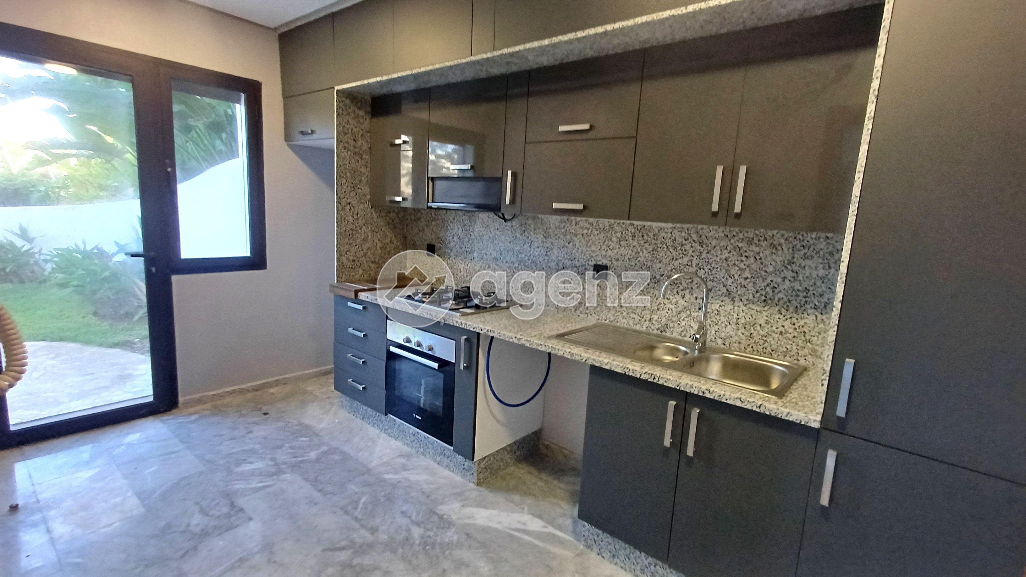 Luxueux Appartement de 3 chambres à vendre à Tamaris — 4