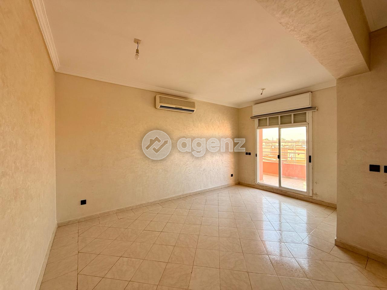 Grand appartement familial ou pour activité professionnelle Aïn Mezouar — 5