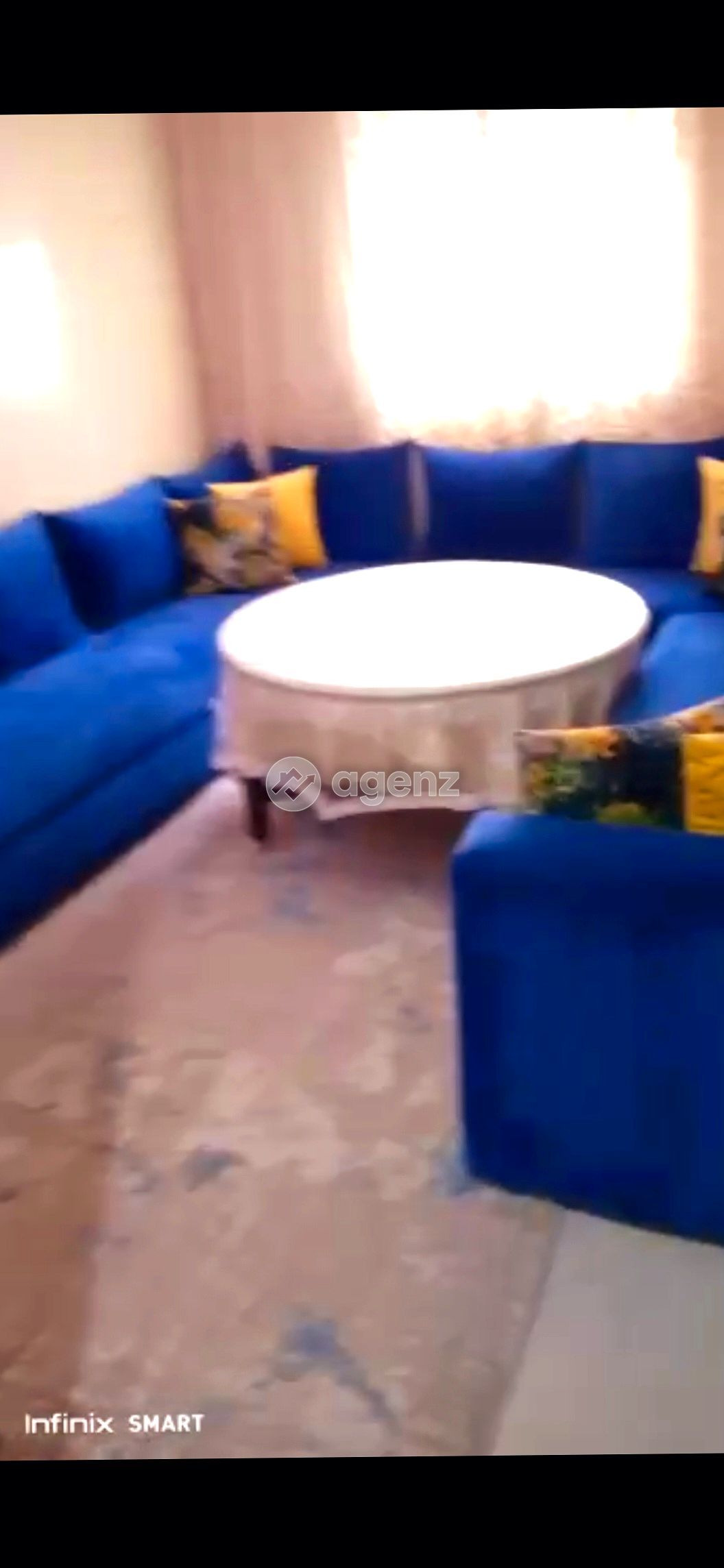 Appartement à vendre dans le logement économique, 64 mètres carrés, dans le quartier La Gemme Verte, près de la préfecture, près de l'arrêt de bus, au troisième étage, deux pièces, un salon, une cuisine et une salle de bains, balcon, lumière du jour tout au long de la journée, résidence sécurisée avec caméras. — 4