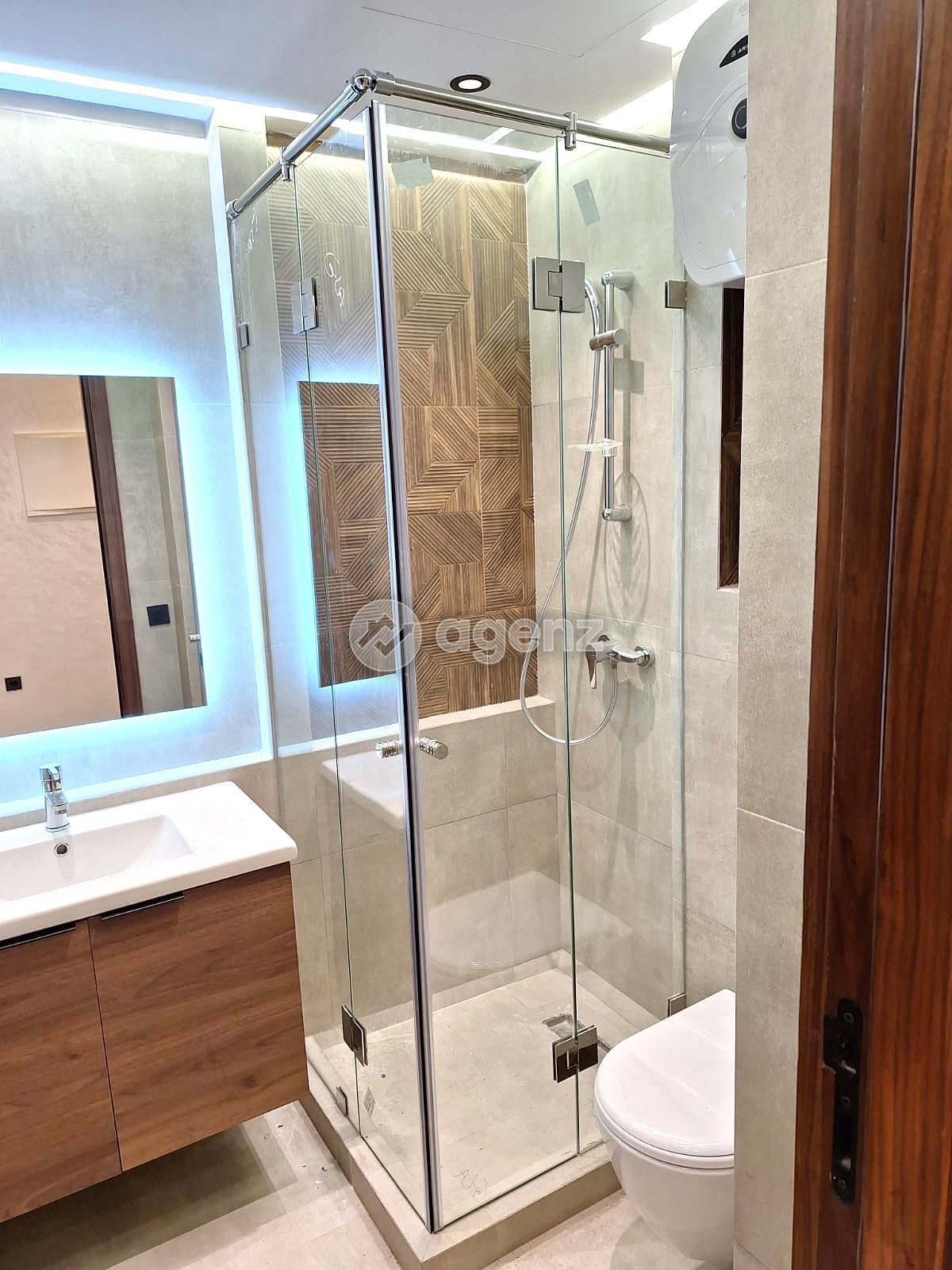 Moderne Appartement de 1 chambre à louer à Les Hôpitaux — 3