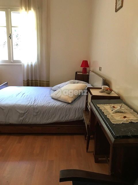 Villa spacieuse à vendre – 506 m² – 4 chambres – Fort potentiel — 2