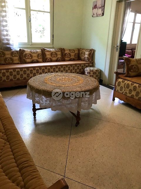 Villa spacieuse à vendre – 506 m² – 4 chambres – Fort potentiel — 3