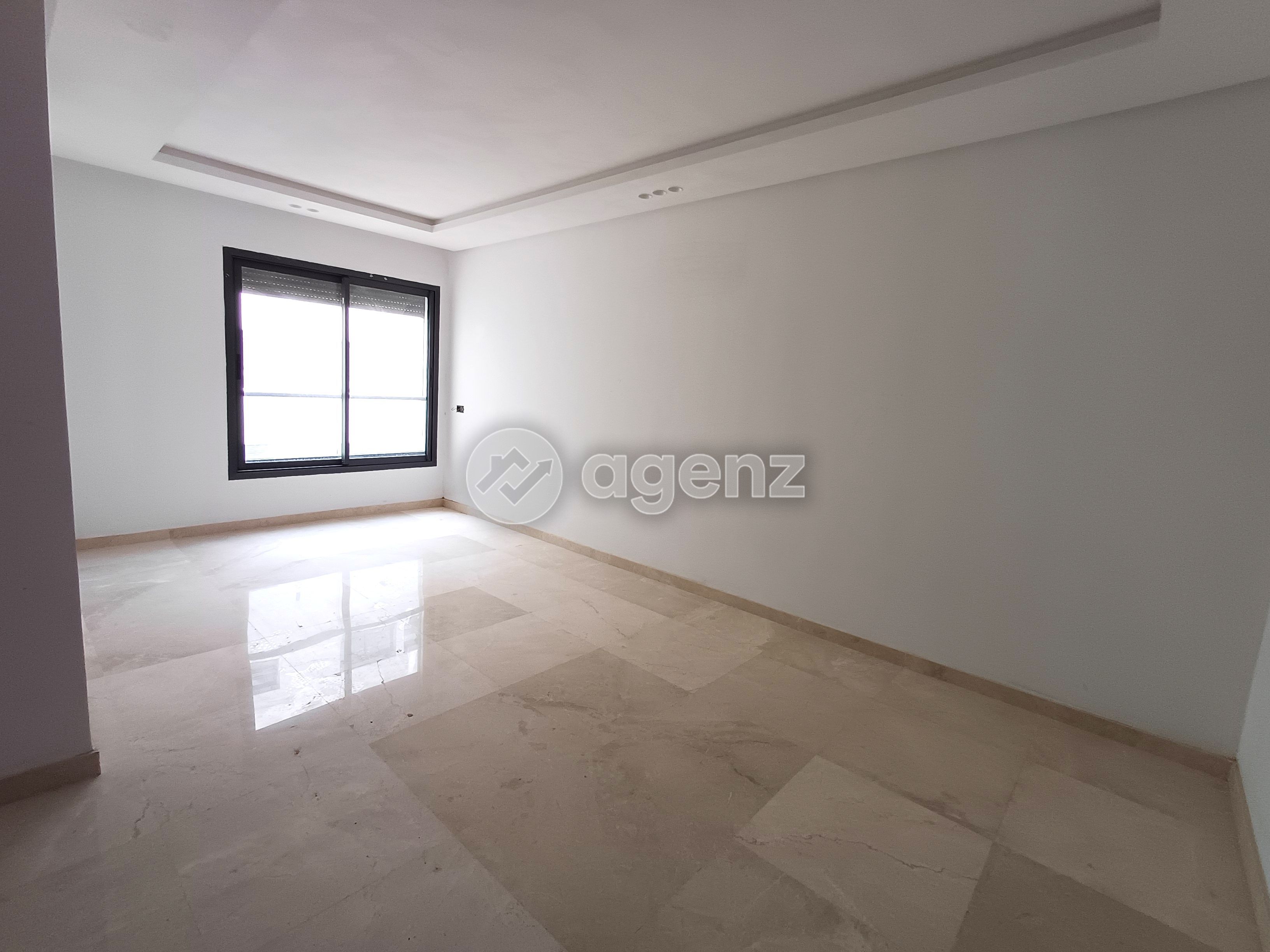 Vidéo de Exceptionnel Appartement de 2 chambres à vendre à Bachkou à Bachkou, Casablanca | Agenz
