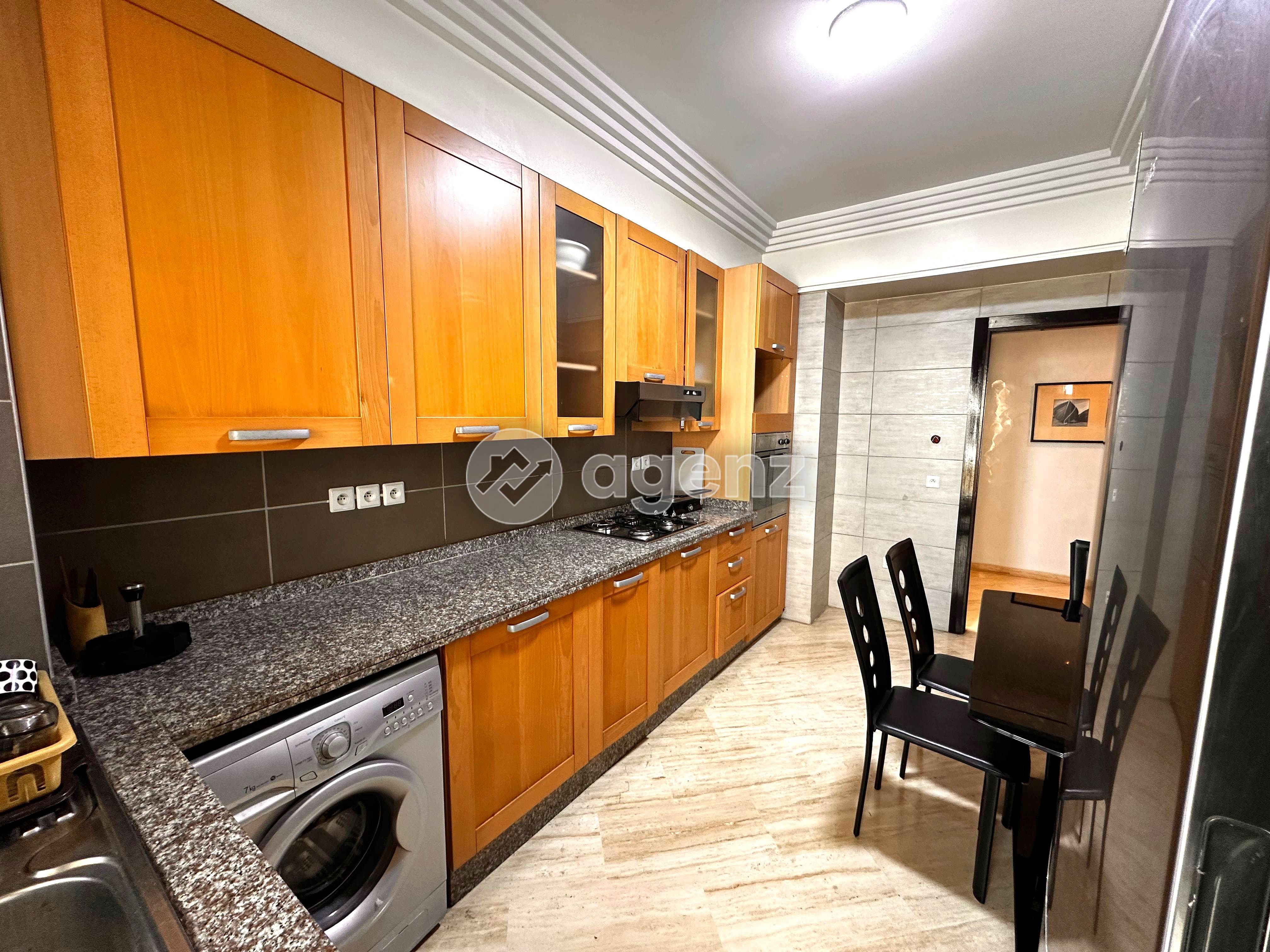APPARTEMENT MODERNE ET SPACIEUX AU COEUR DE PALMIER
 — 4