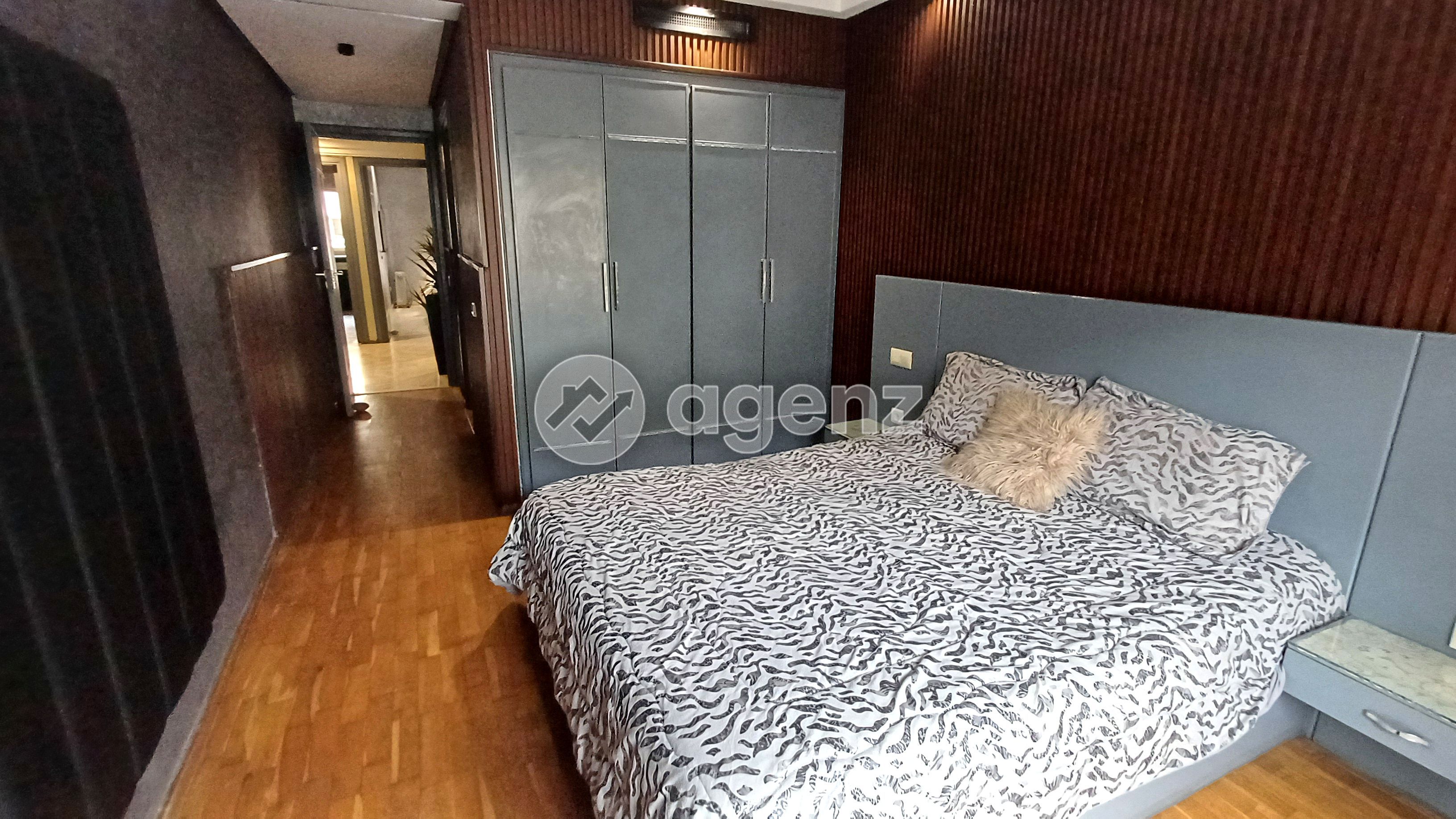 Appartement 104 m² à Bourgogne Ouest — 2