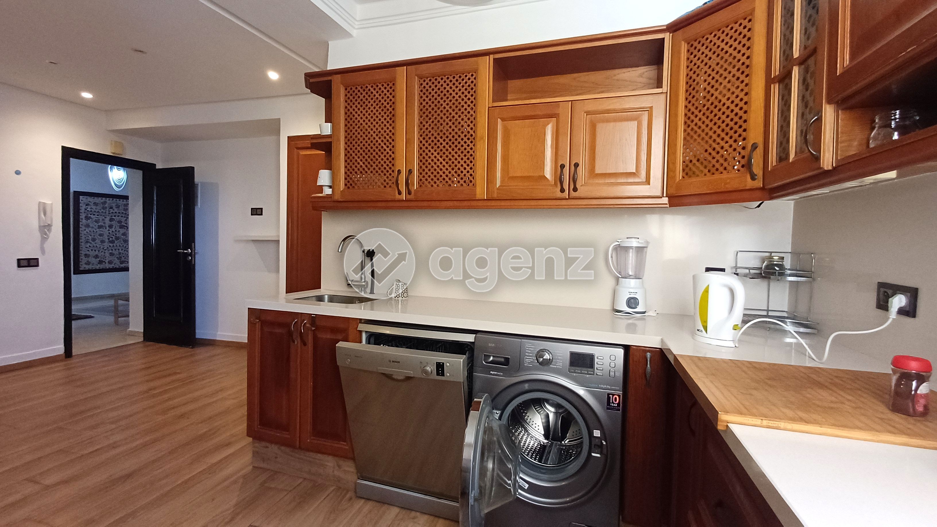 Appartement à louer – Disponible immédiatement, toutes commodités — 4