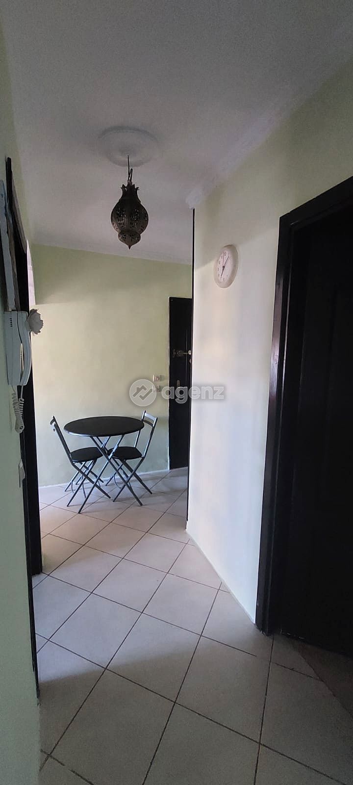 Appartement de 2 chambres + 1 salon à vendre à Bouskoura — 2