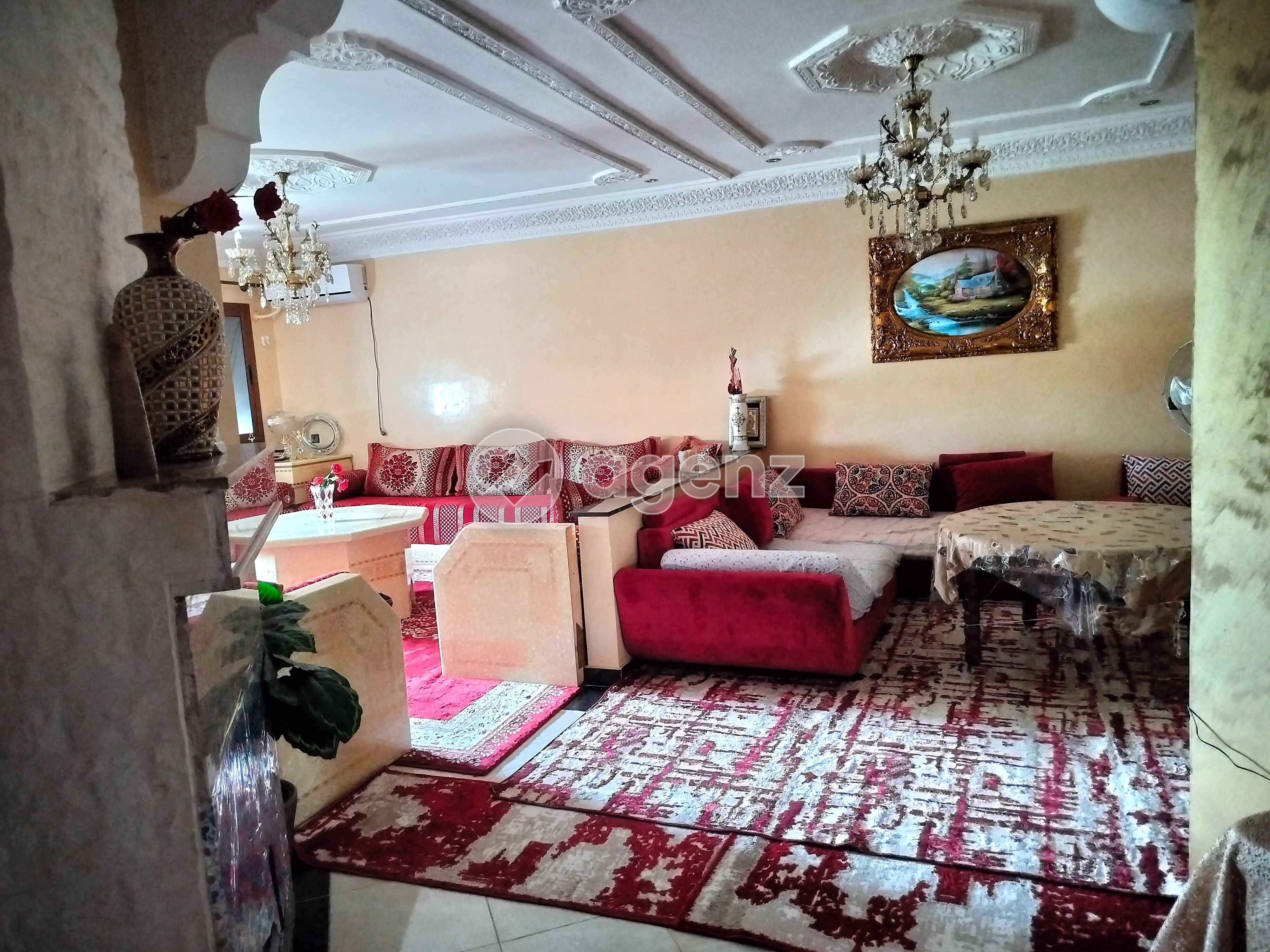 Authentique Appartement de 5 chambres à vendre