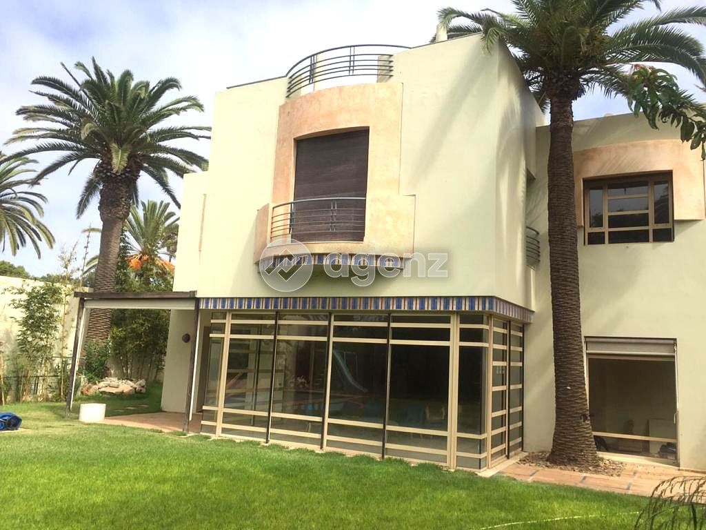 Villa à vendre à Ain Diab