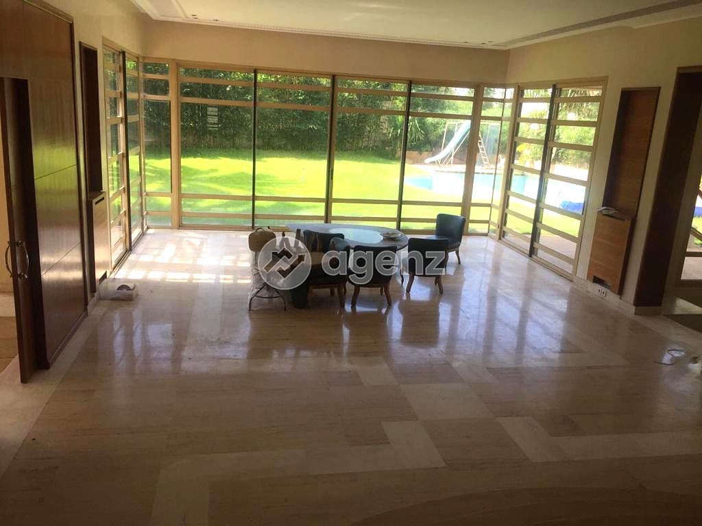 Villa à vendre à Ain Diab — 2