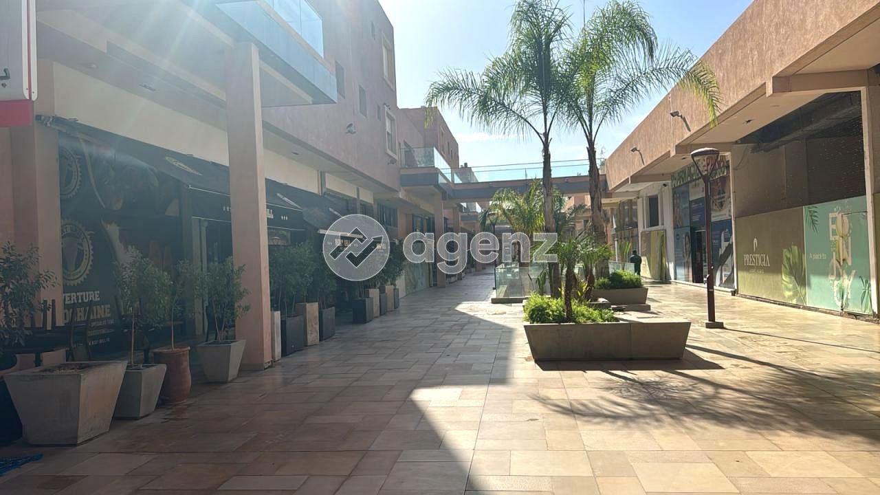 Magnifique Local Commercial à Louer – Prestigia
 — 4