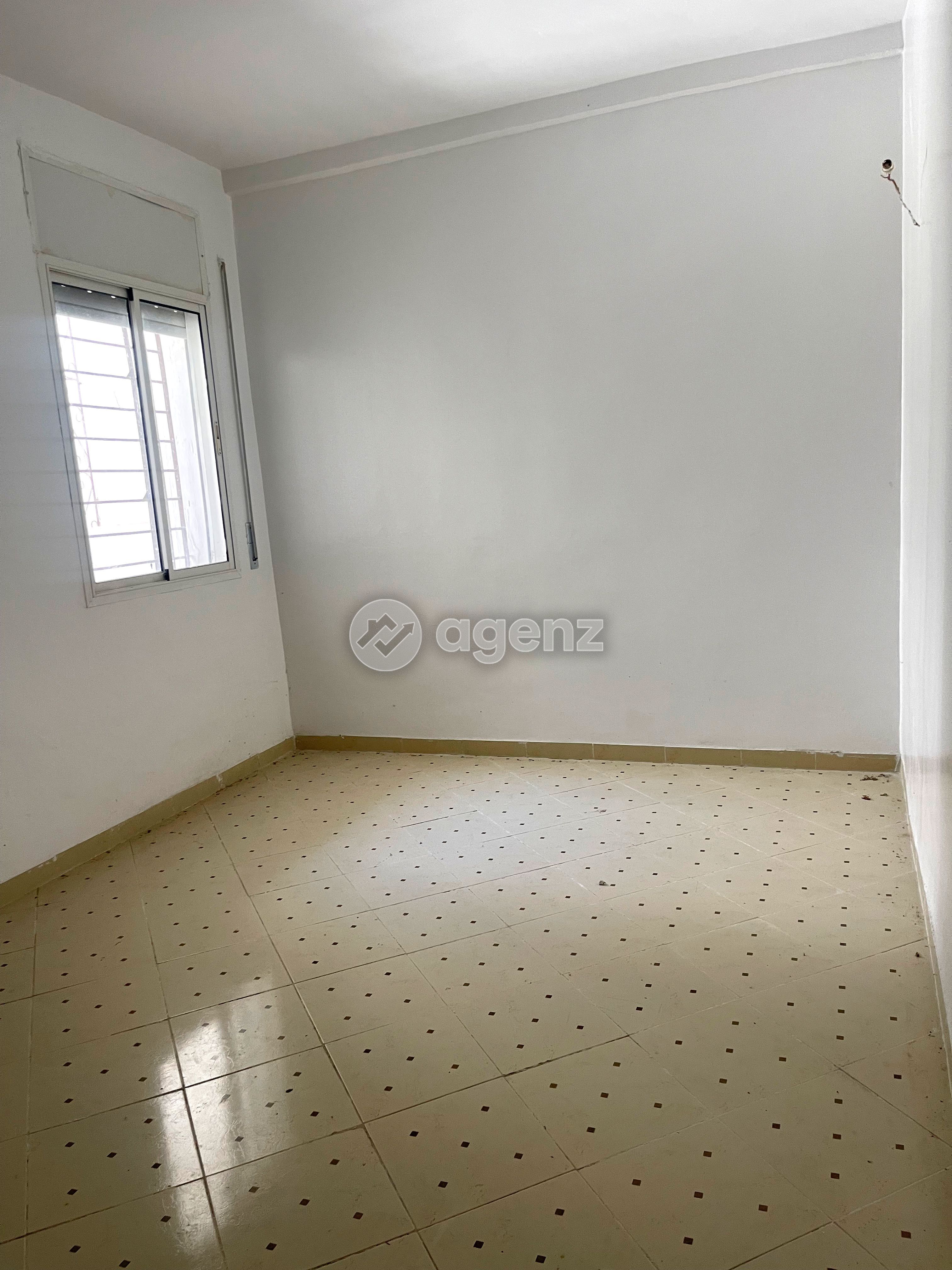 Appartement moderne de 2 pièces à vendre sur Route achakkar — 3