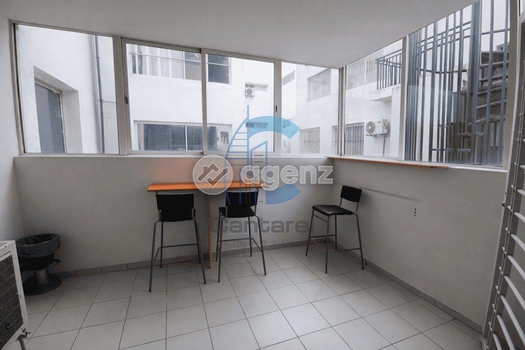 Bureau — Casablanca