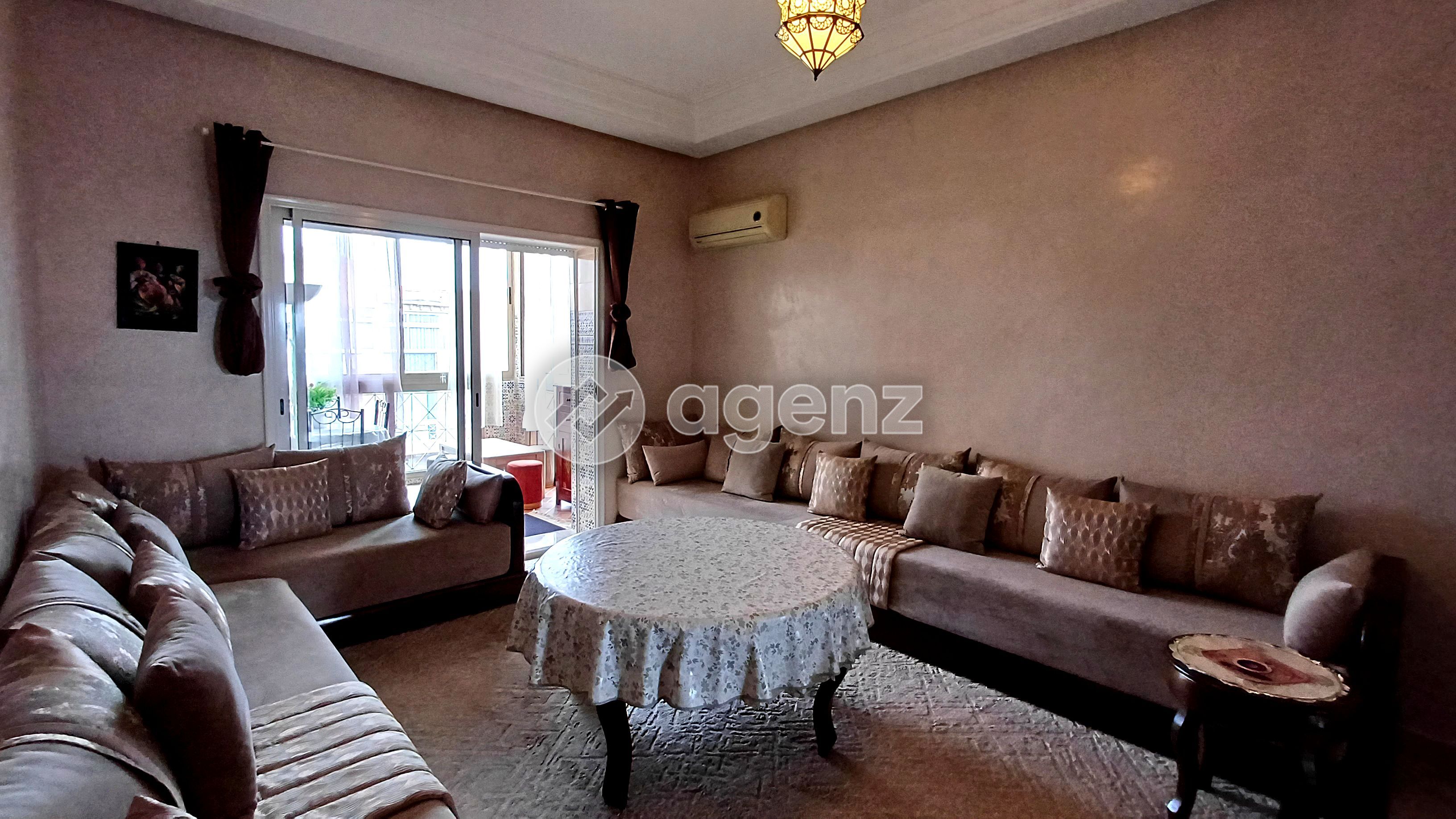 PROFITER D’UN APPARTEMENT LUMINEUX AVEC VUE DÉGAGÉE — 2