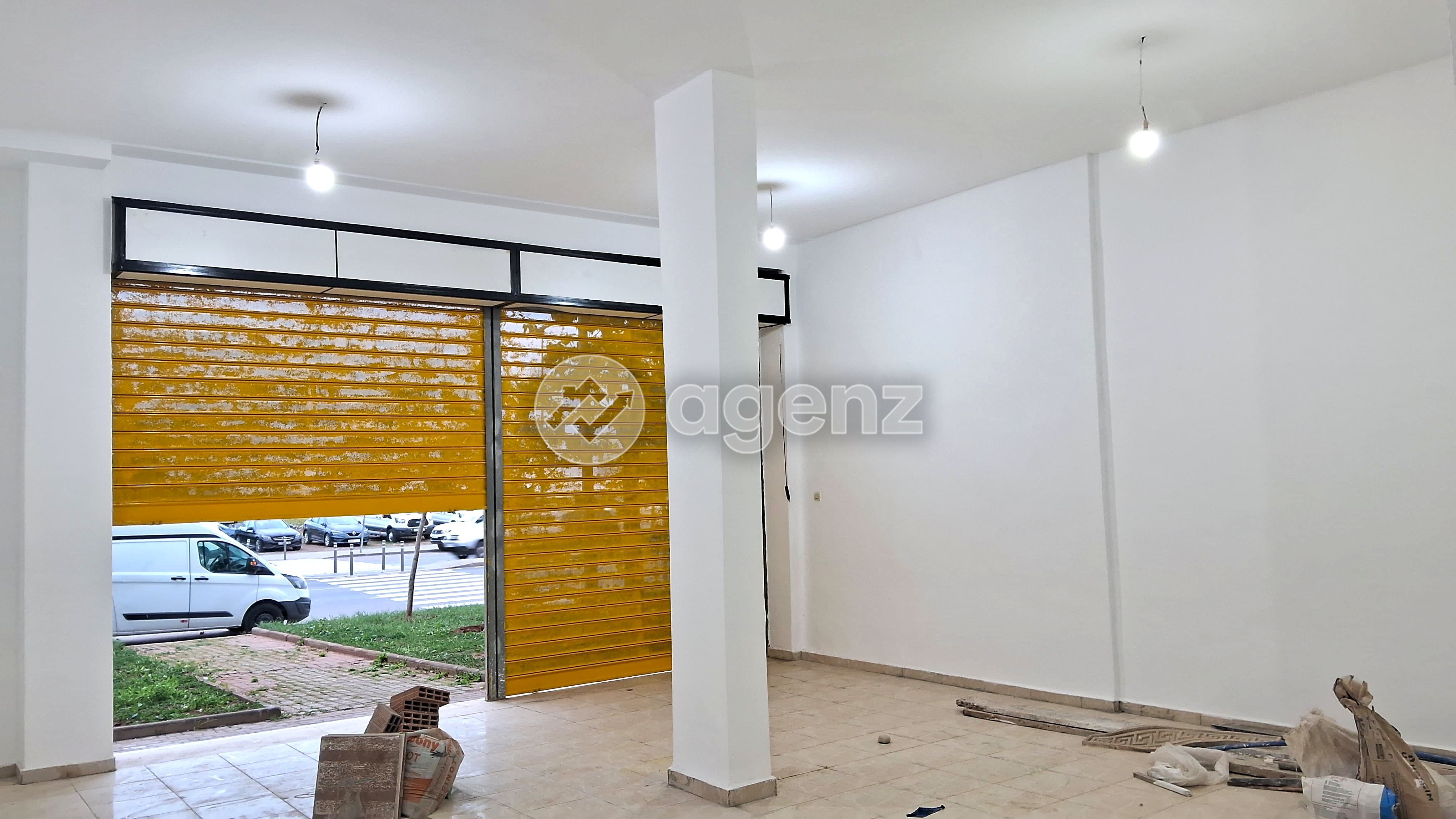 Un magasin commercial moderne à vendre à Jérusalem, le Feddan al-Khair près d'une école, isparta 1 — 5