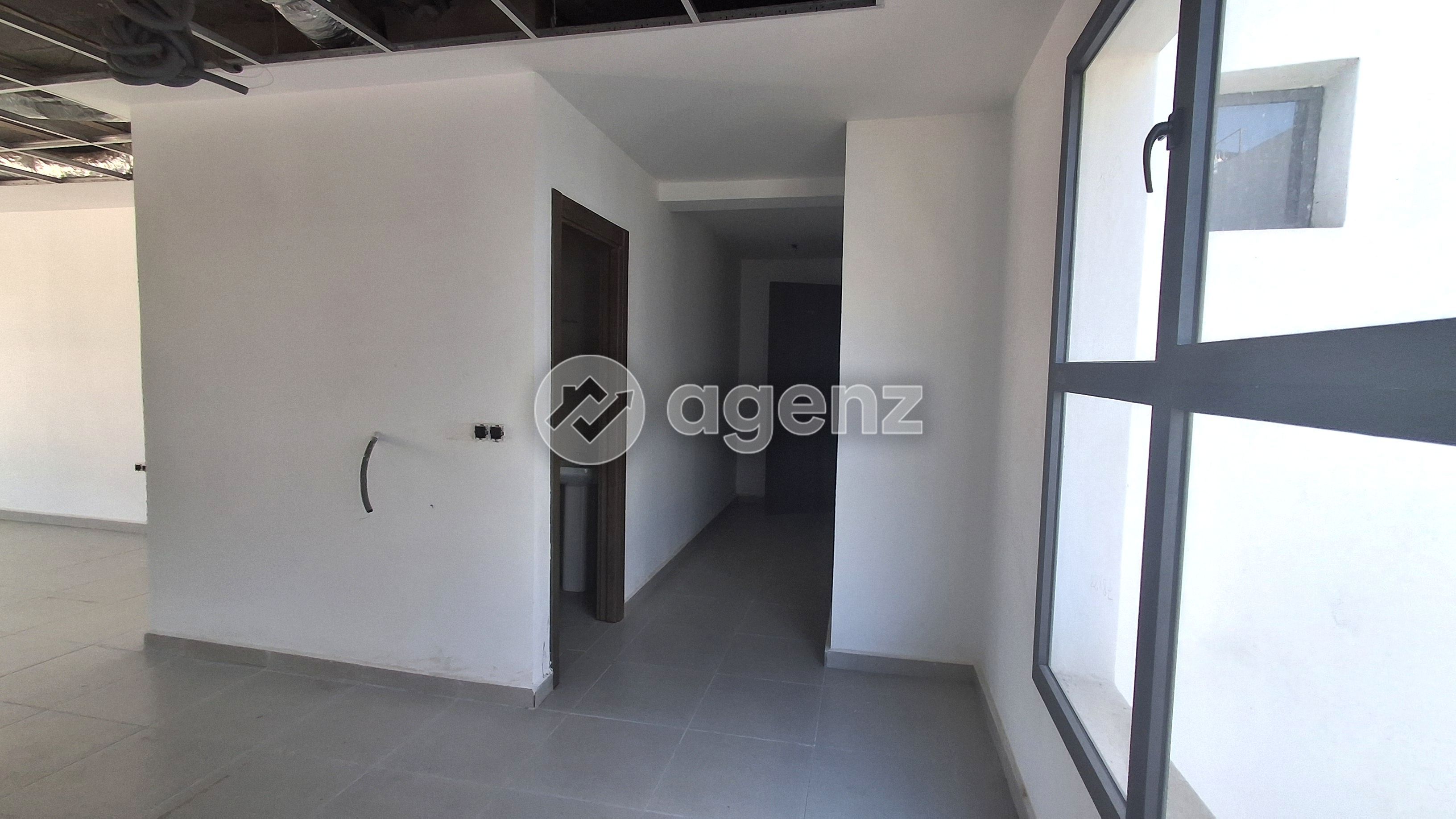 Bureau de 49 m² à Zone Jaouhara - Casablanca — 3