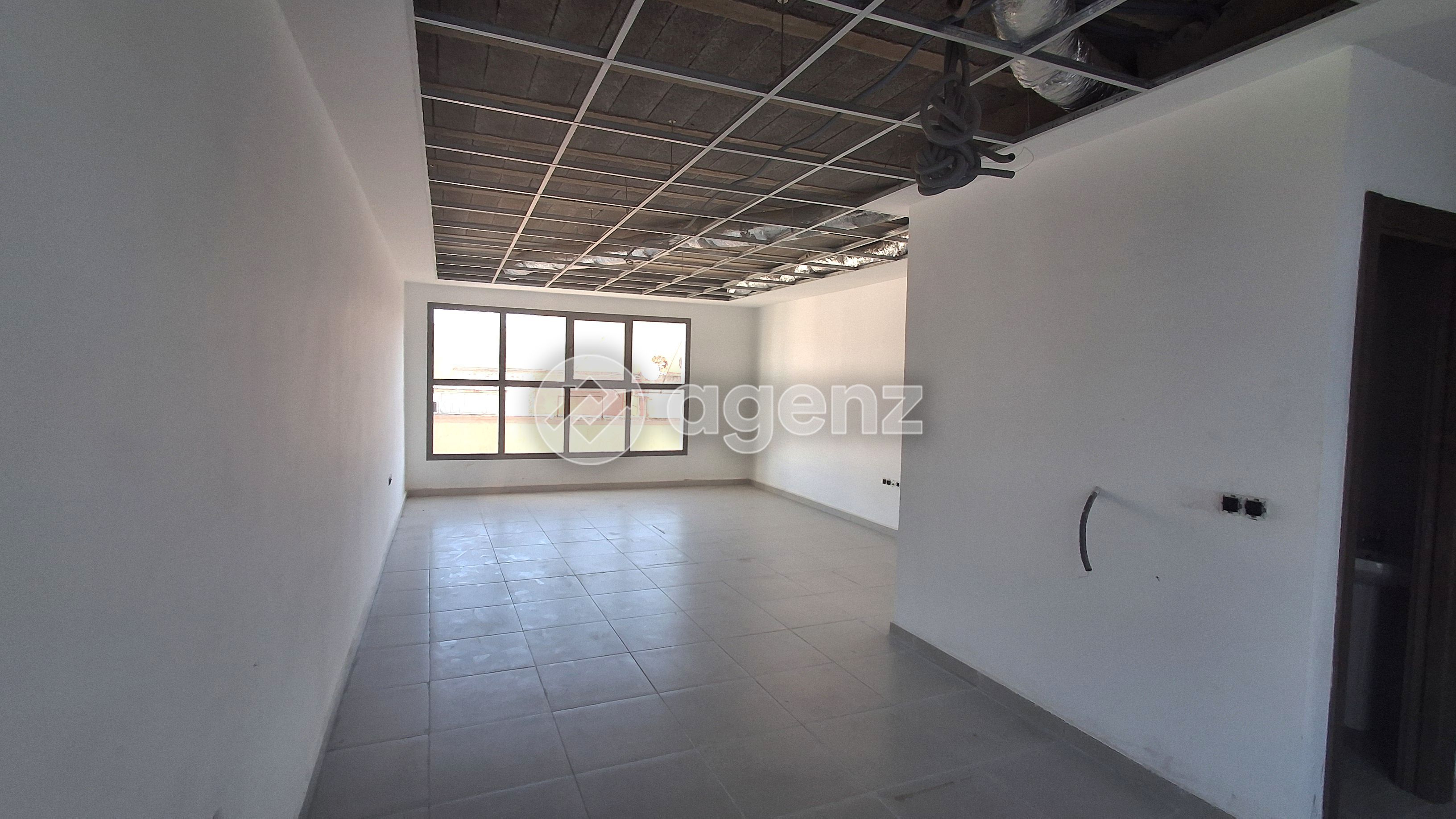 Bureau de 49 m² à Zone Jaouhara - Casablanca