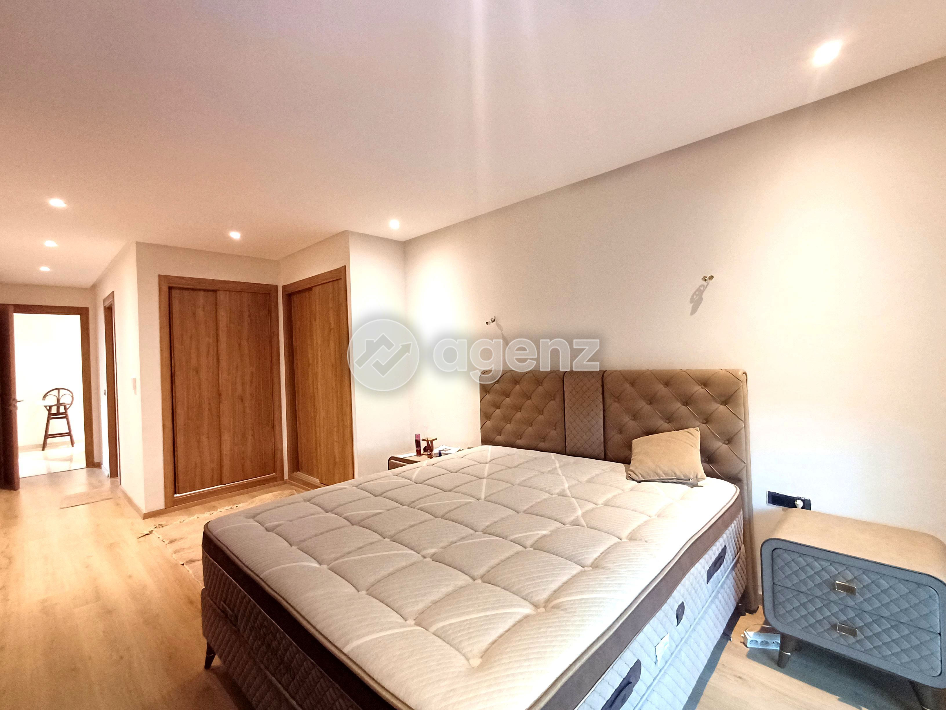 UN APPARTEMENT BIEN AGENCÉ ET FACILE À VIVRE — 2